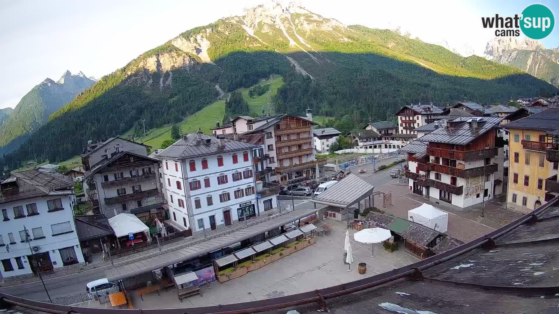 Hauptplatz von Forni di Sopra