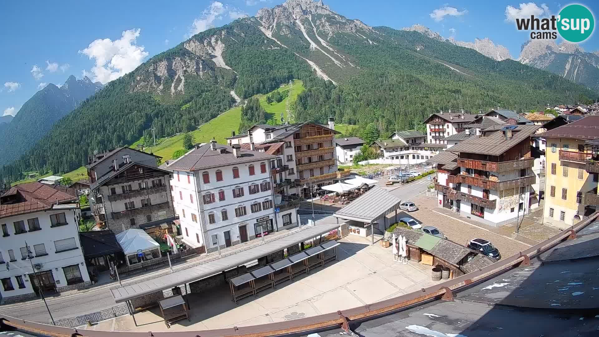 Hauptplatz von Forni di Sopra