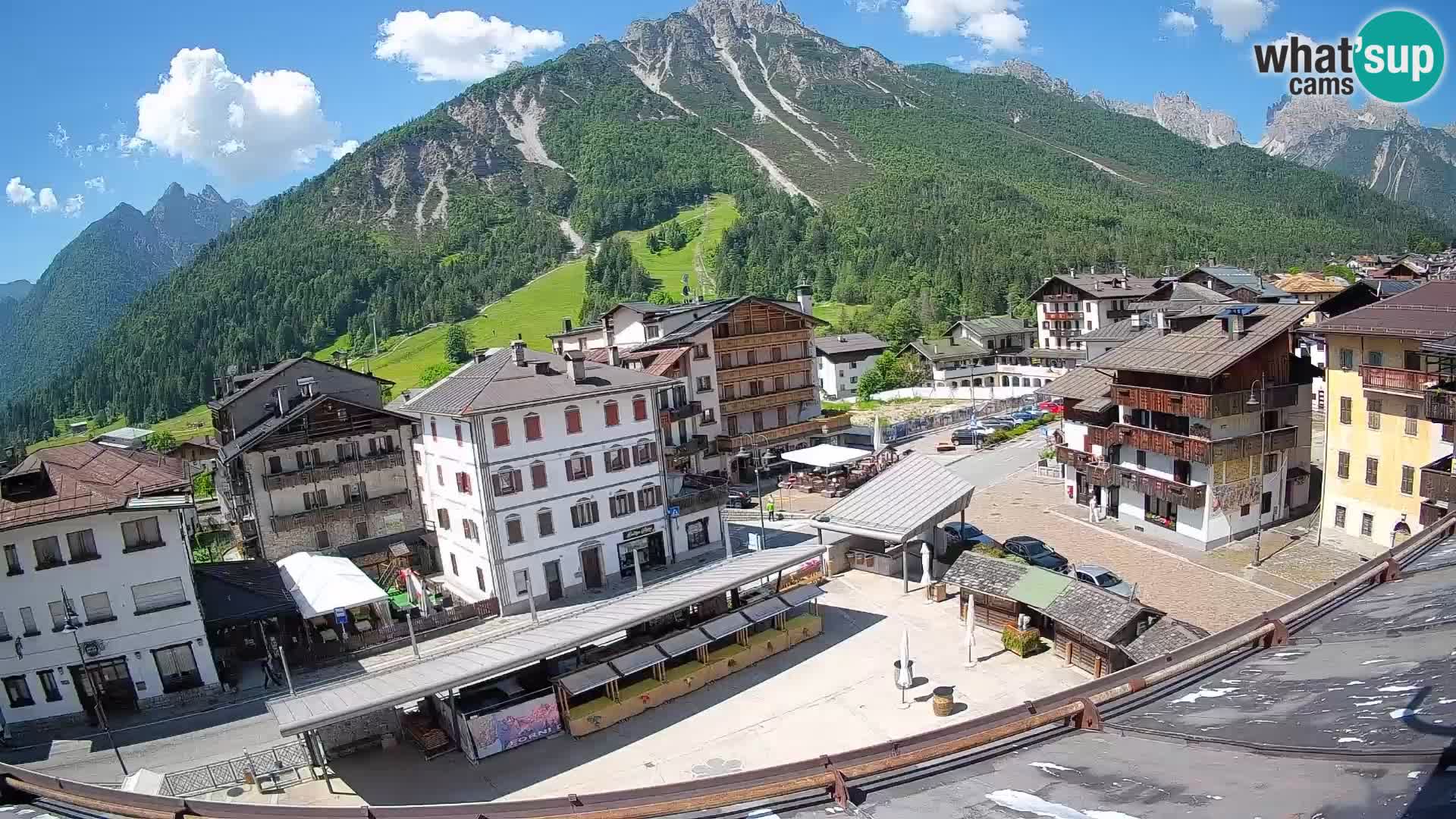 Hauptplatz von Forni di Sopra