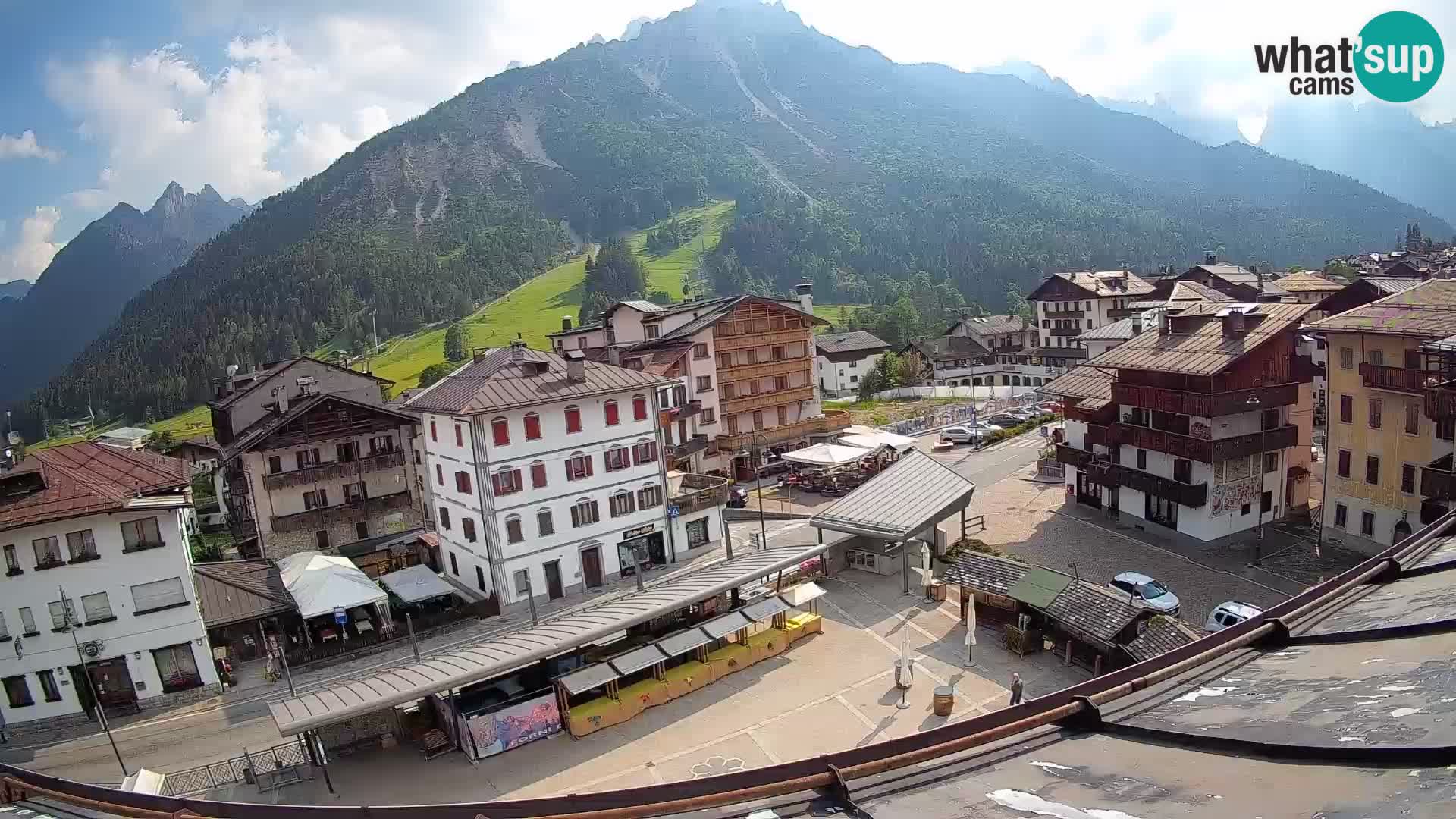 Hauptplatz von Forni di Sopra