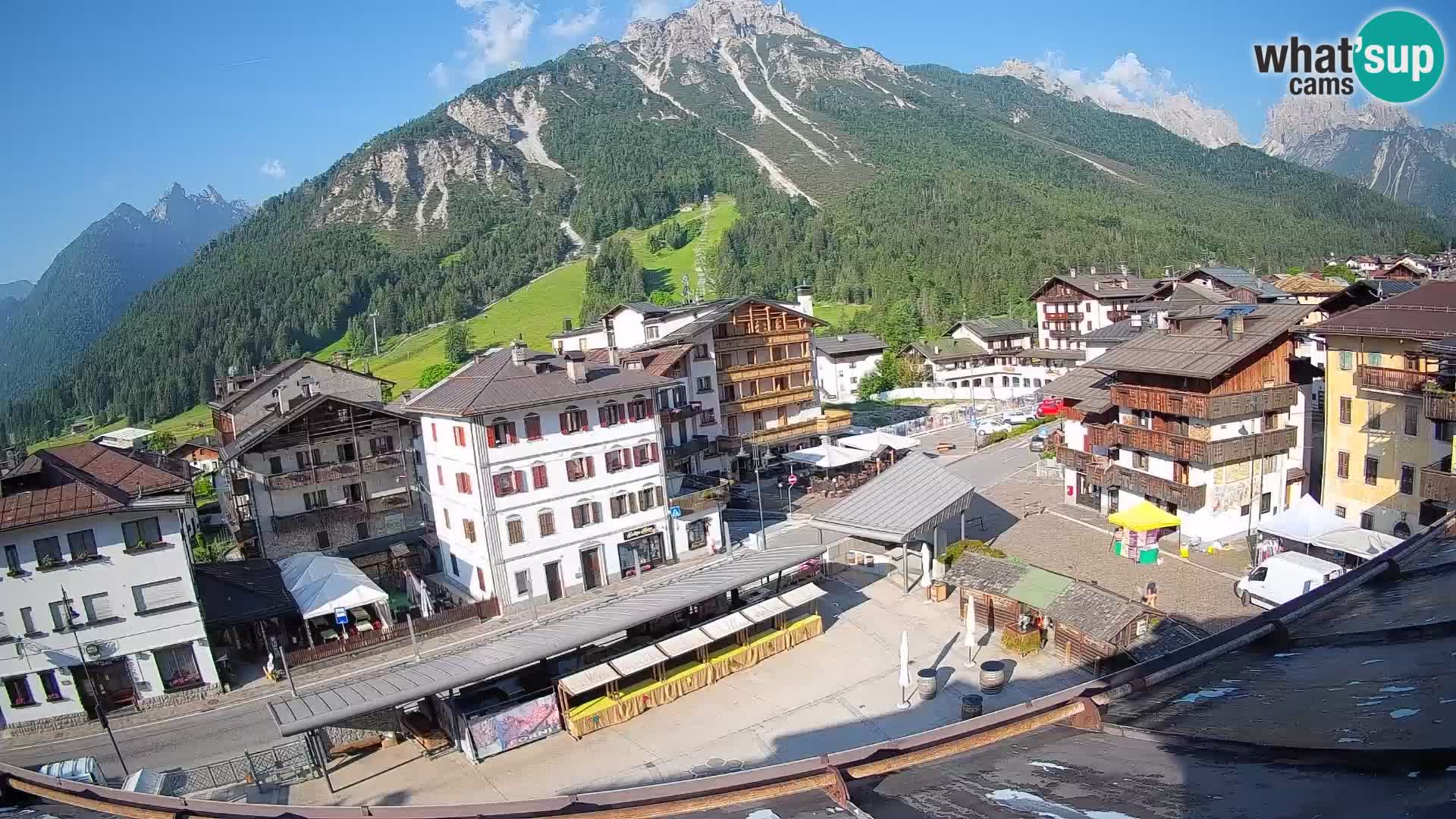 Hauptplatz von Forni di Sopra