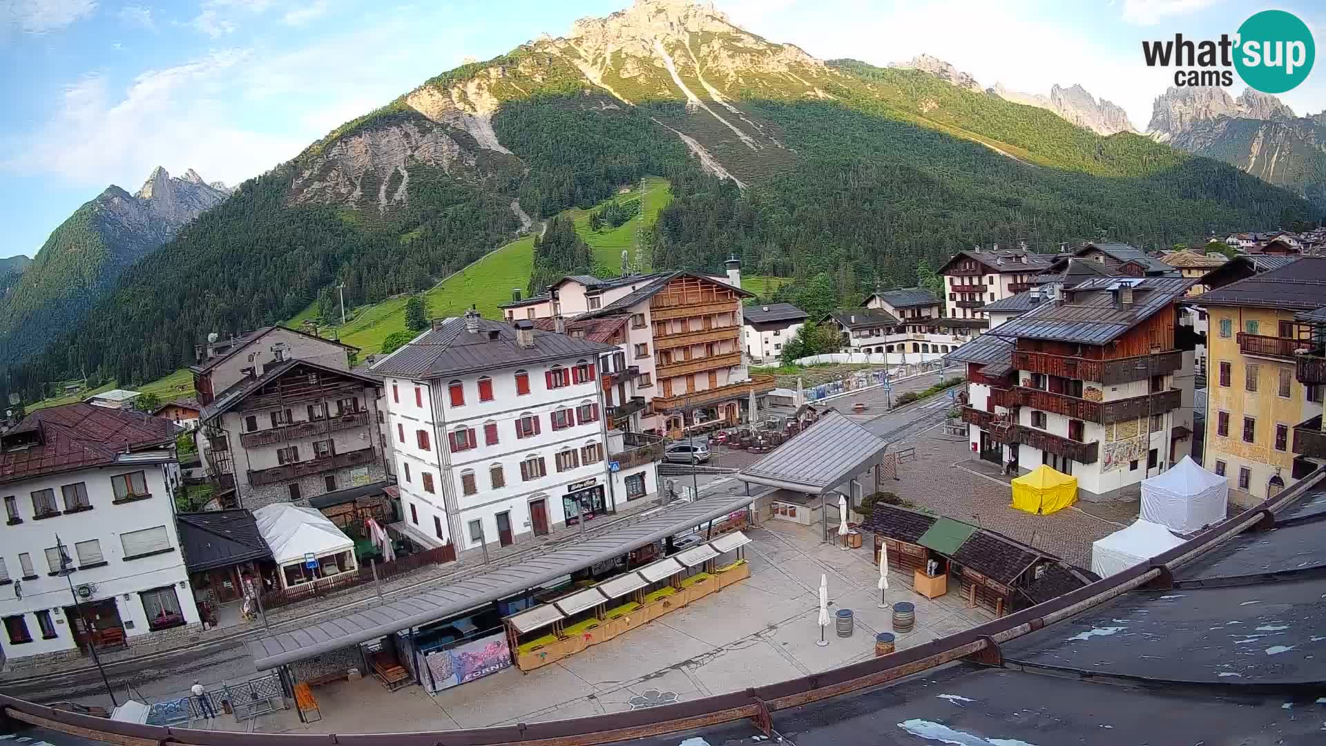 Hauptplatz von Forni di Sopra