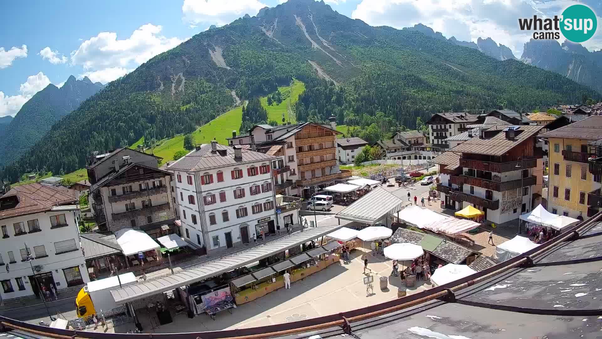 Forni di Sopra main square