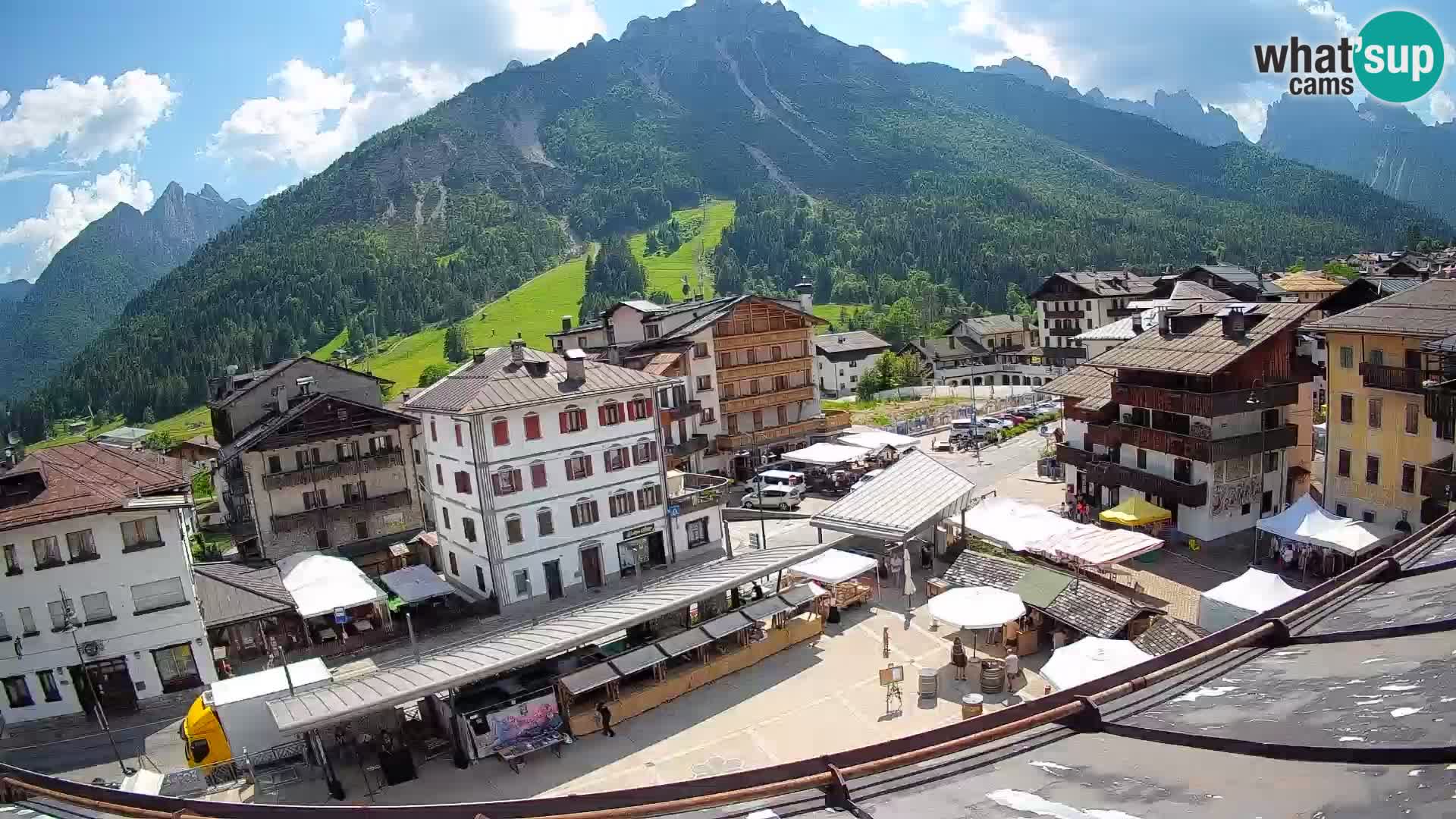 Forni di Sopra main square