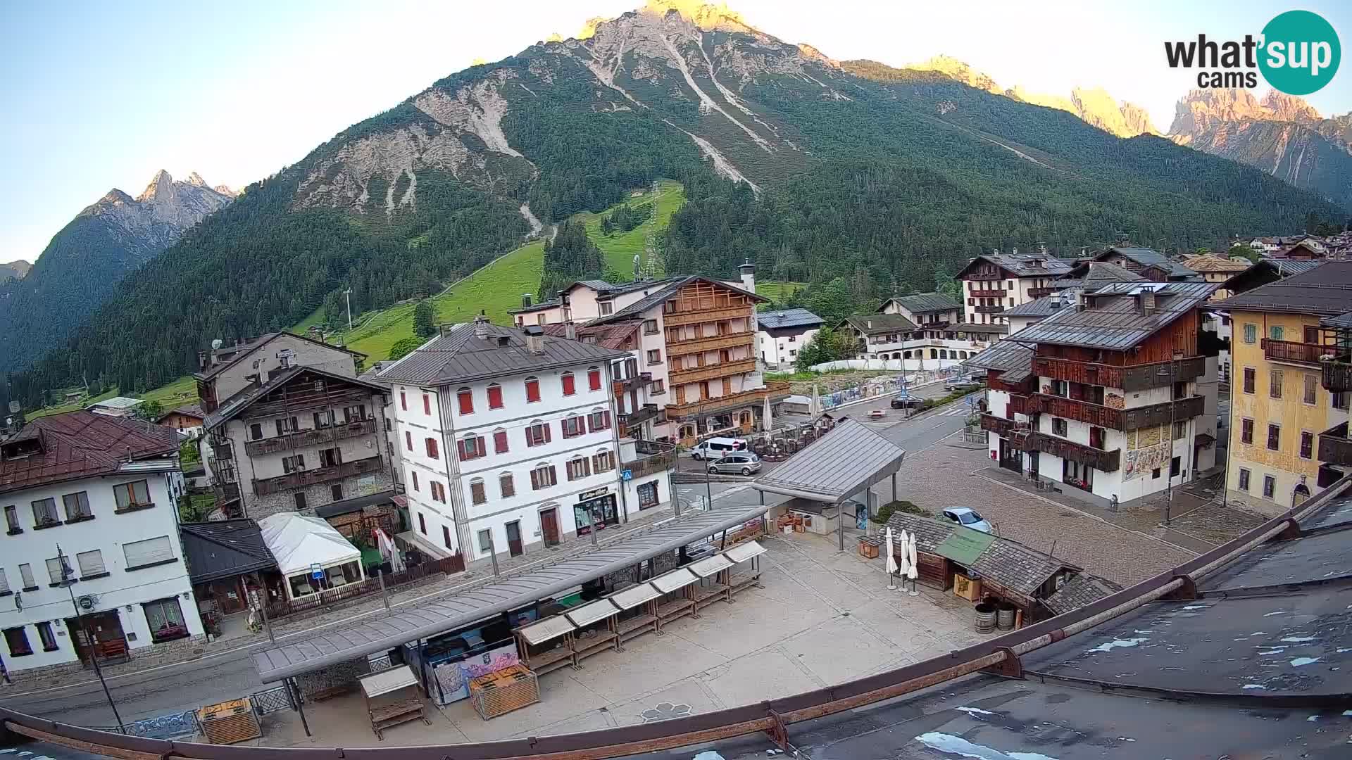 Hauptplatz von Forni di Sopra