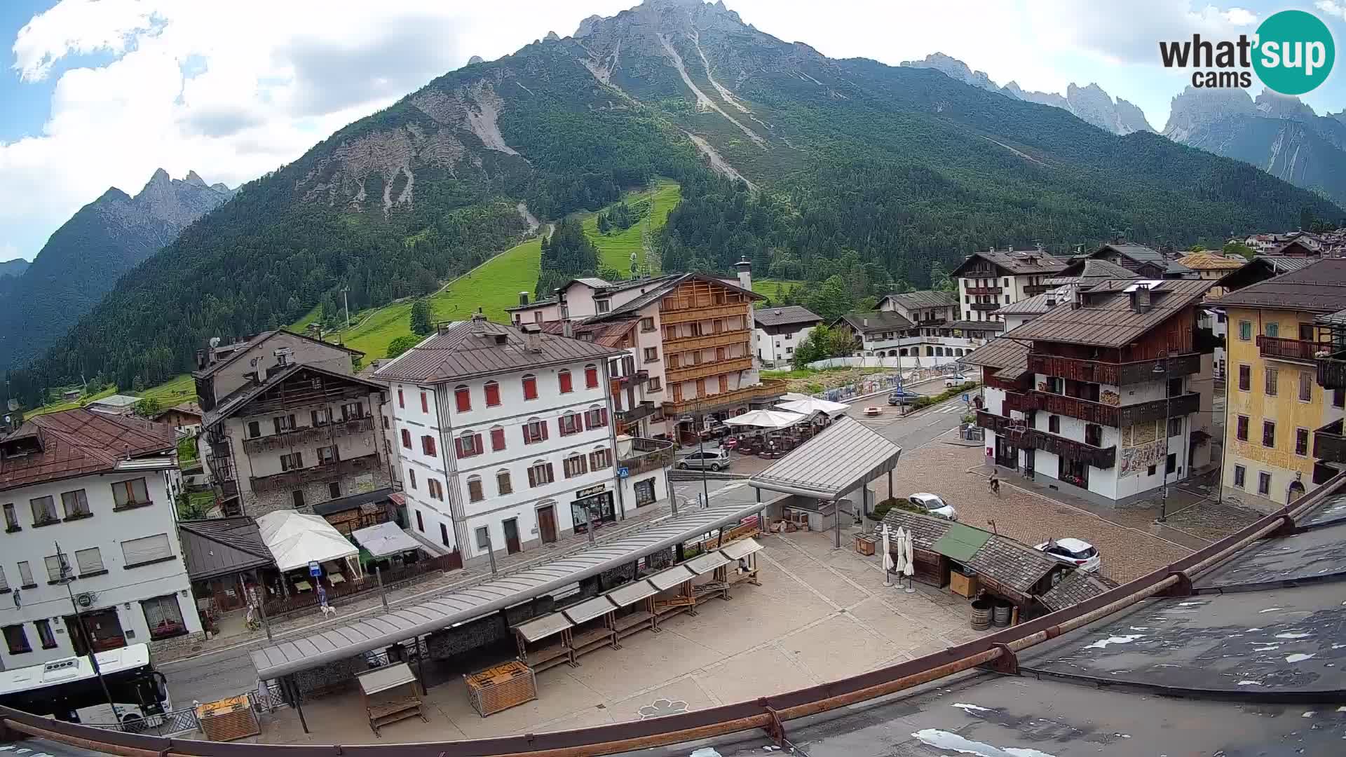 Hauptplatz von Forni di Sopra