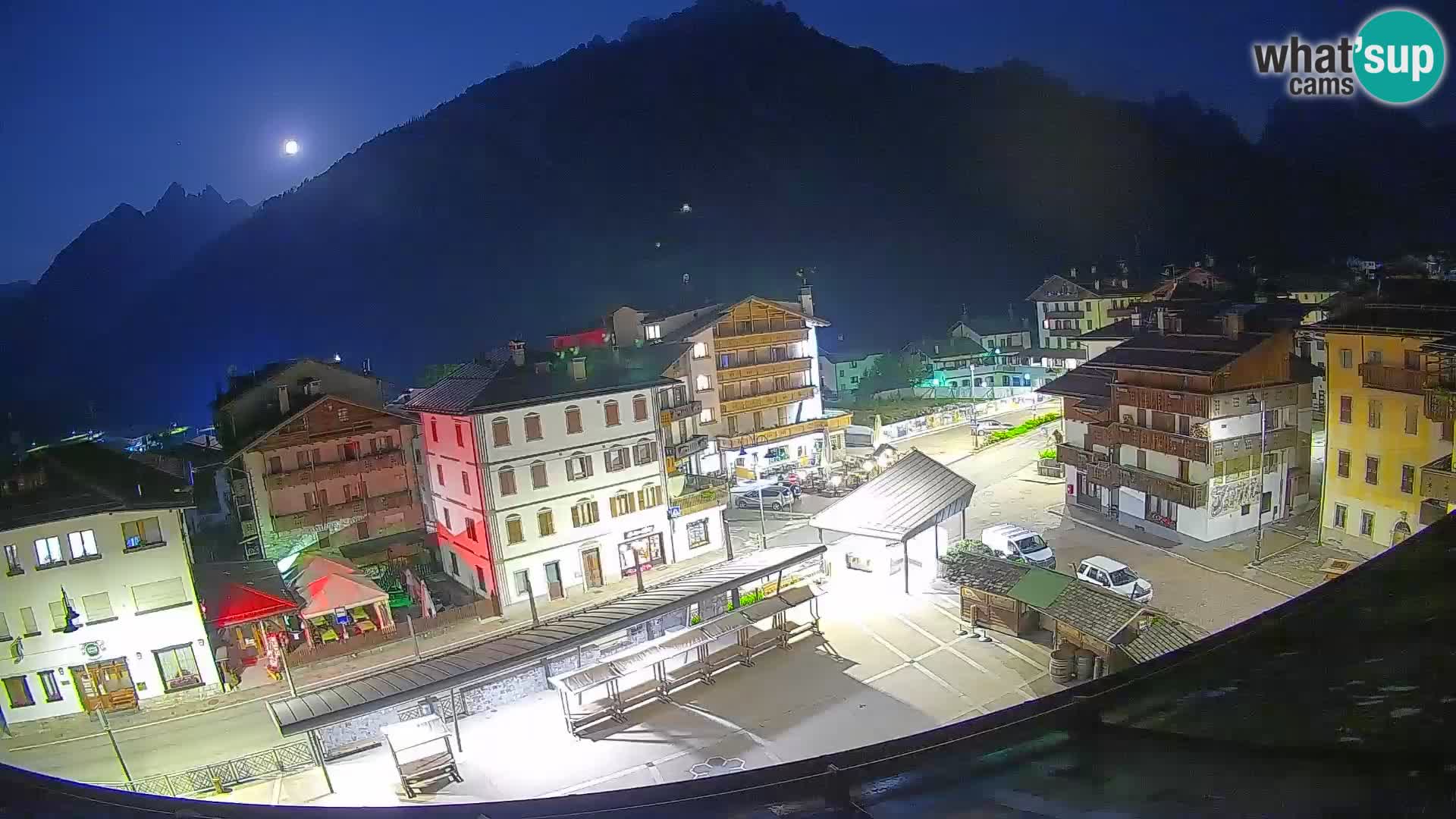 Hauptplatz von Forni di Sopra