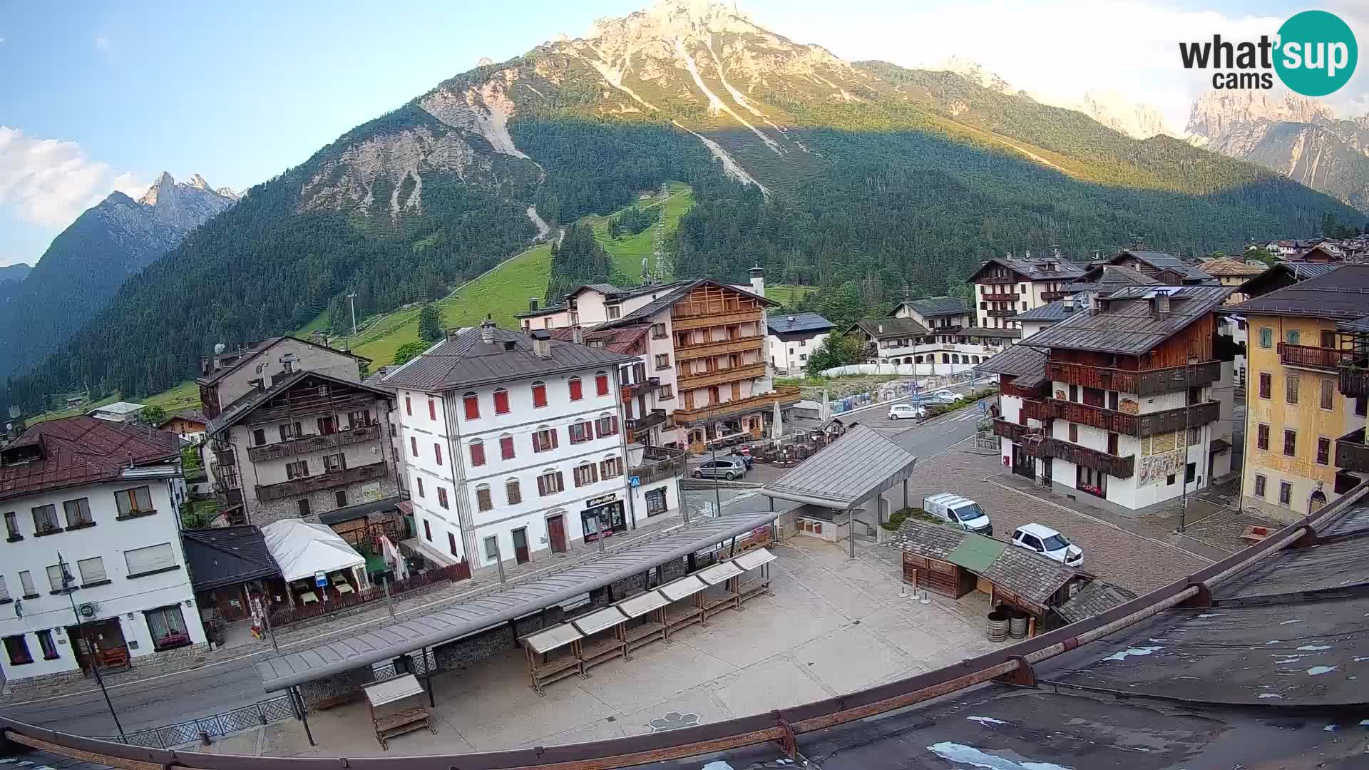 Hauptplatz von Forni di Sopra
