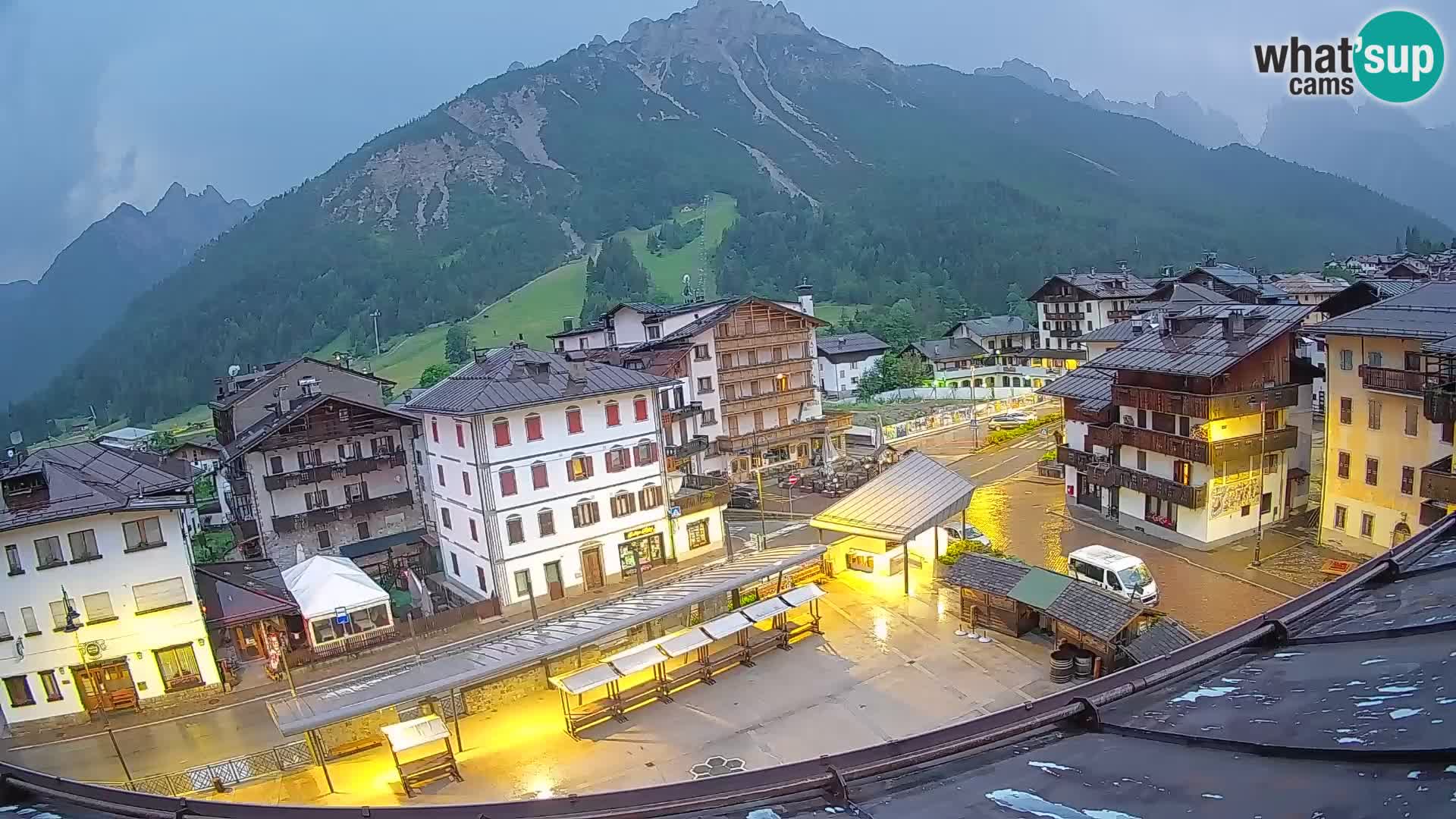 Hauptplatz von Forni di Sopra