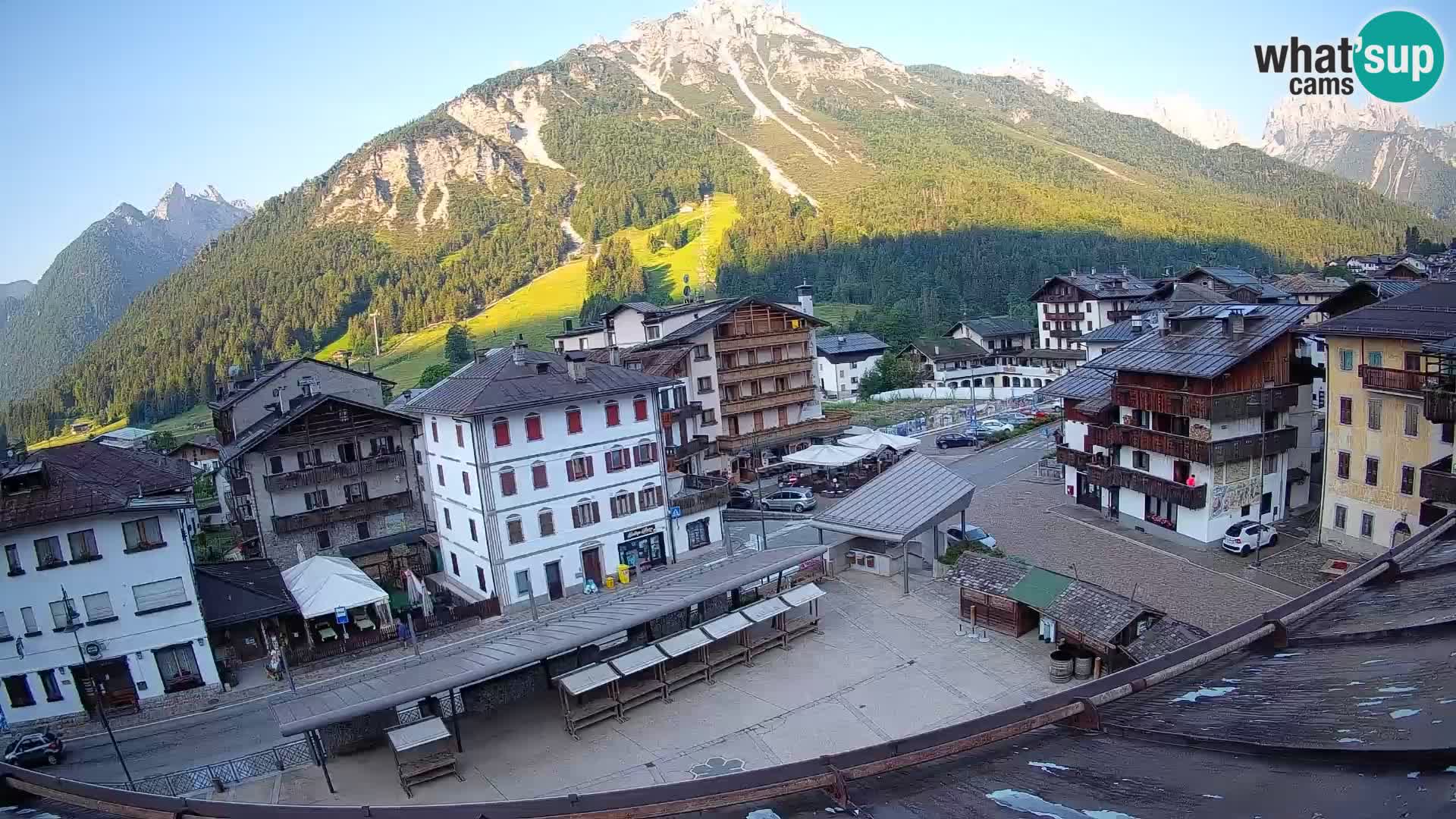 Hauptplatz von Forni di Sopra