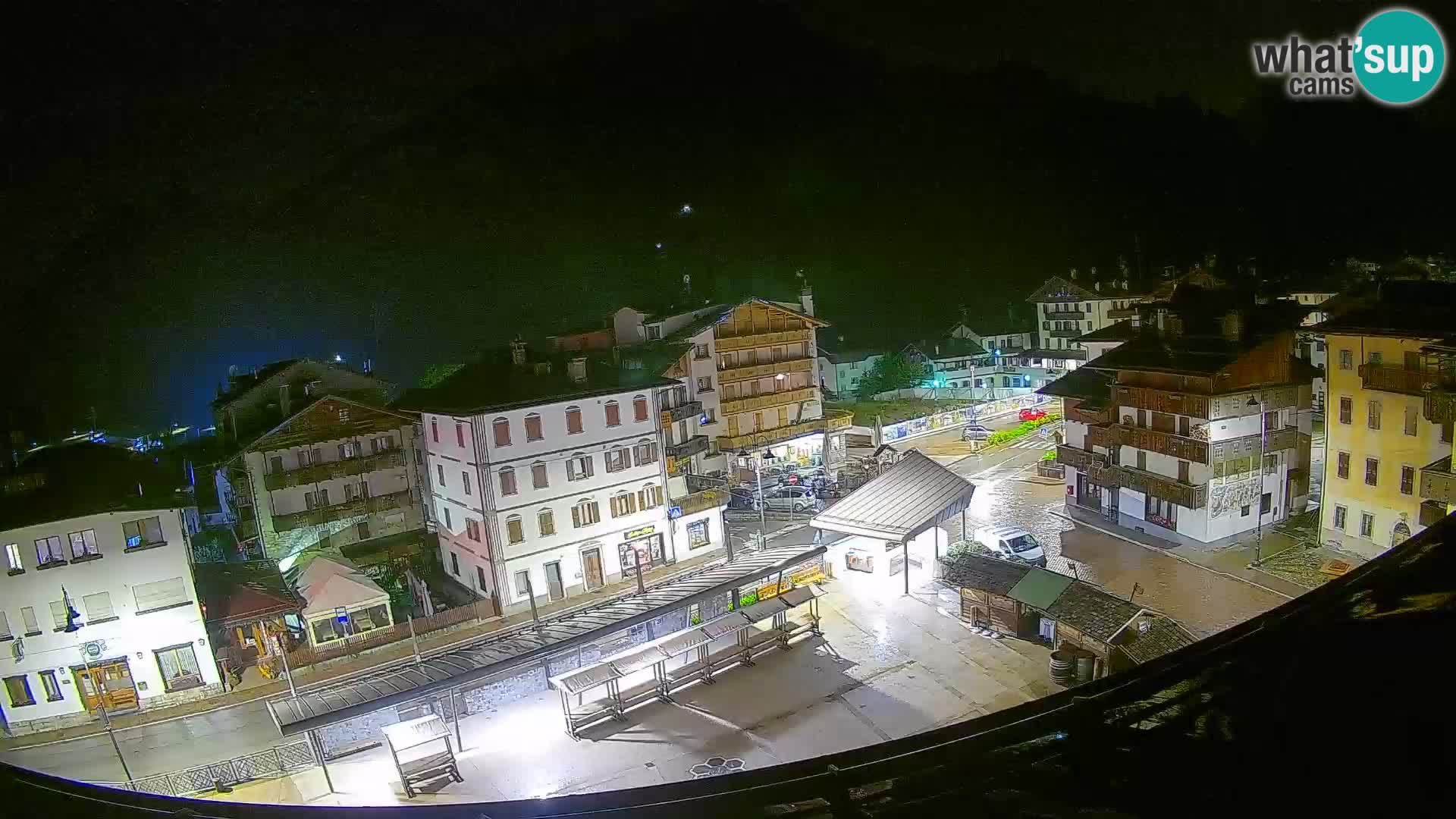 Hauptplatz von Forni di Sopra