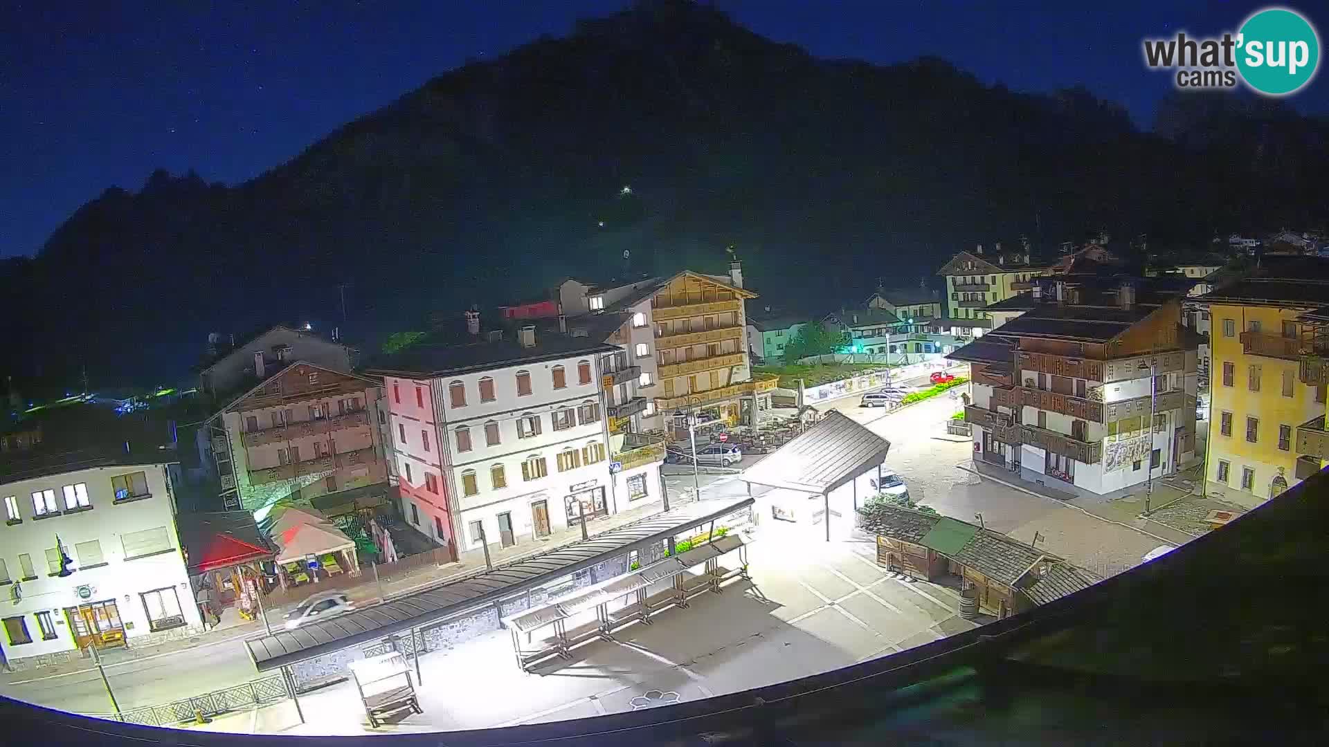 Hauptplatz von Forni di Sopra