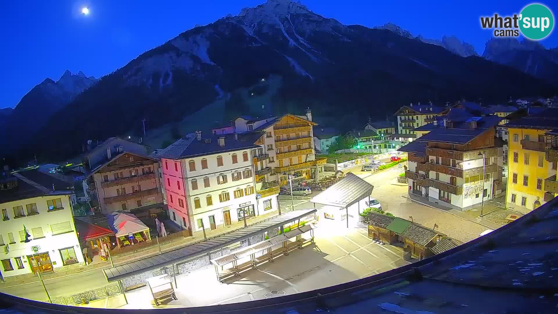 Hauptplatz von Forni di Sopra