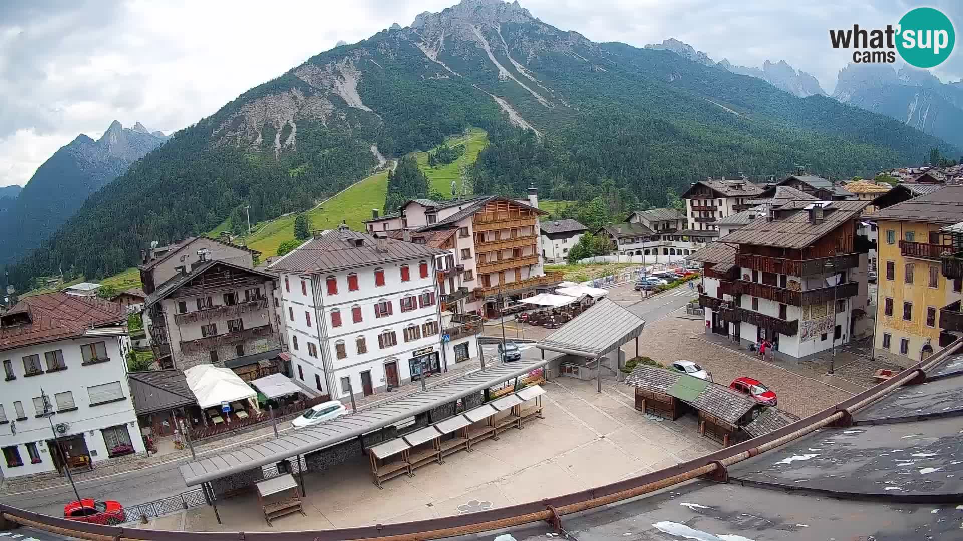 Hauptplatz von Forni di Sopra
