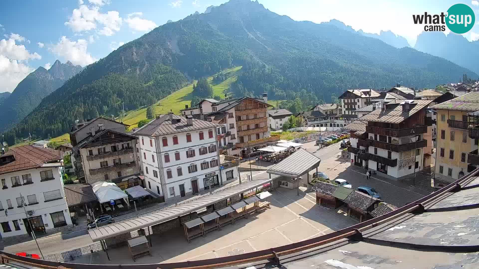 Hauptplatz von Forni di Sopra
