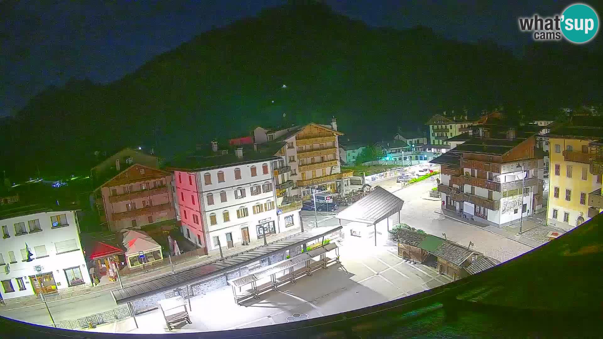 Hauptplatz von Forni di Sopra