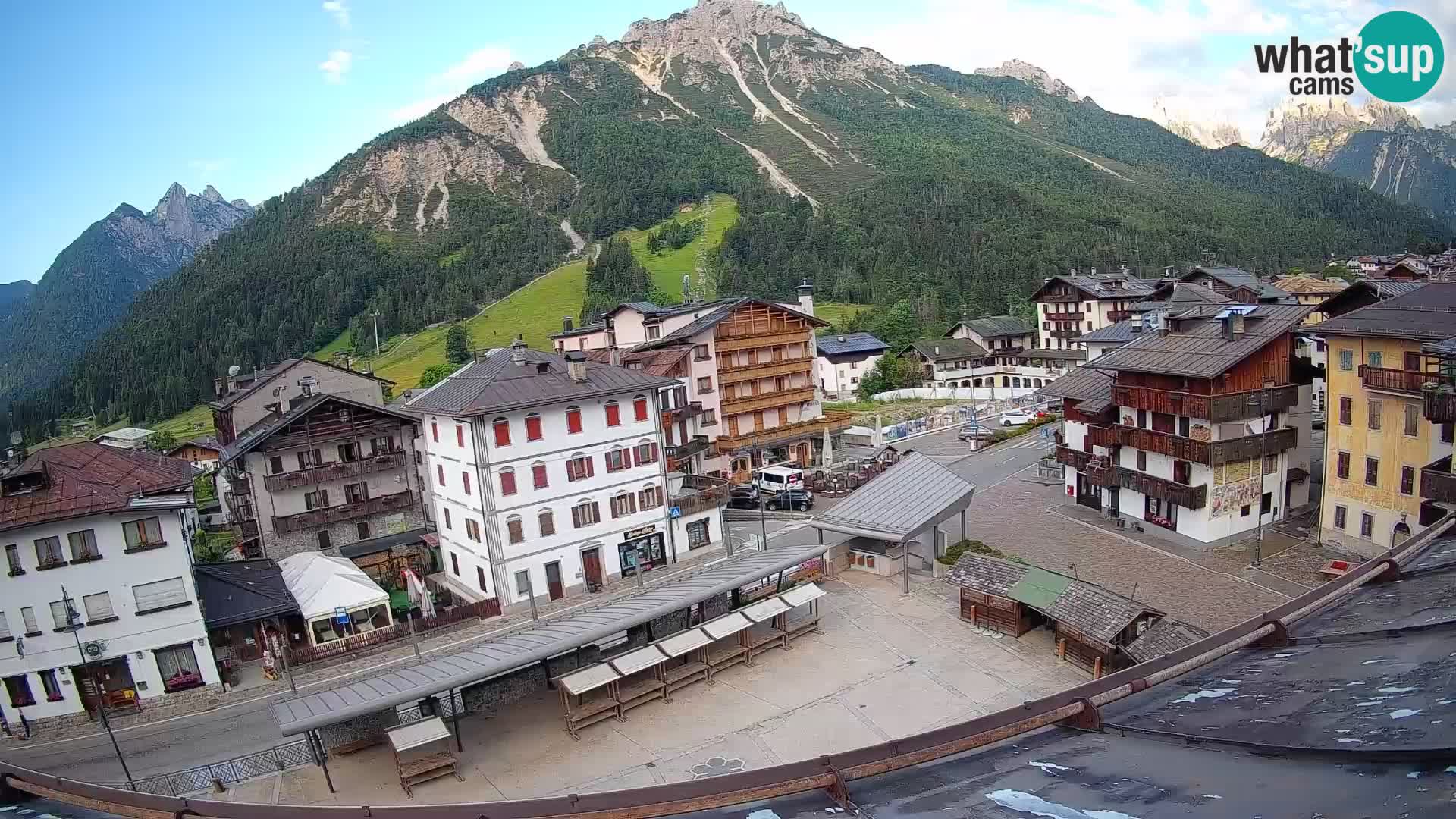 Hauptplatz von Forni di Sopra