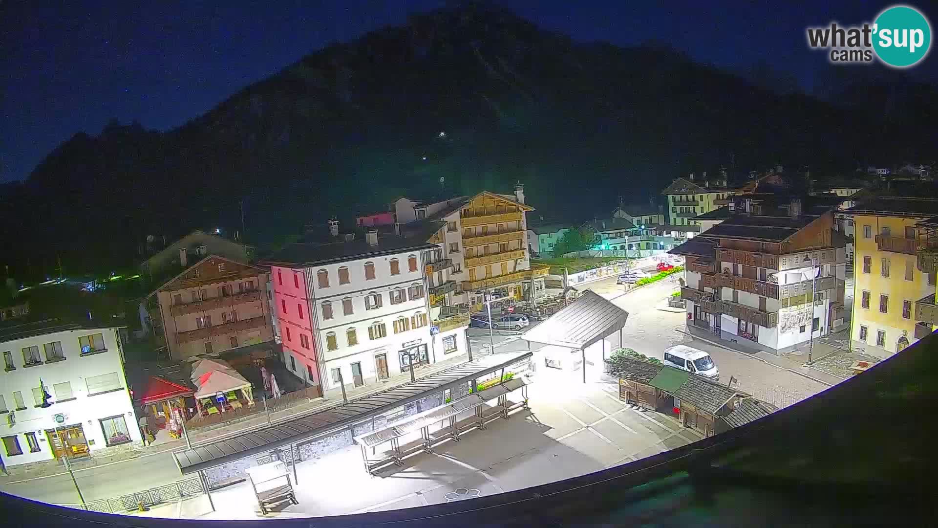 Hauptplatz von Forni di Sopra