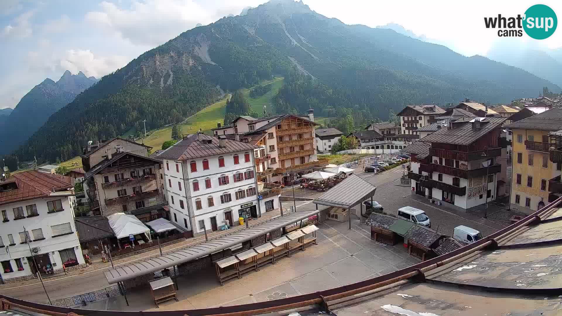 Hauptplatz von Forni di Sopra