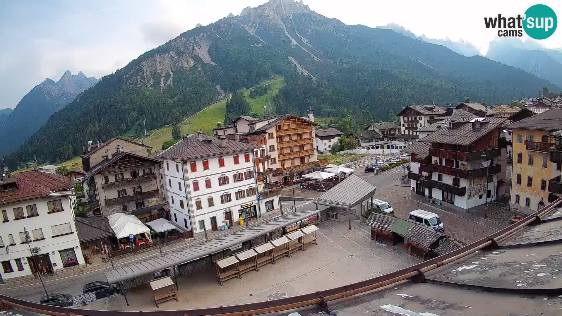 Hauptplatz von Forni di Sopra