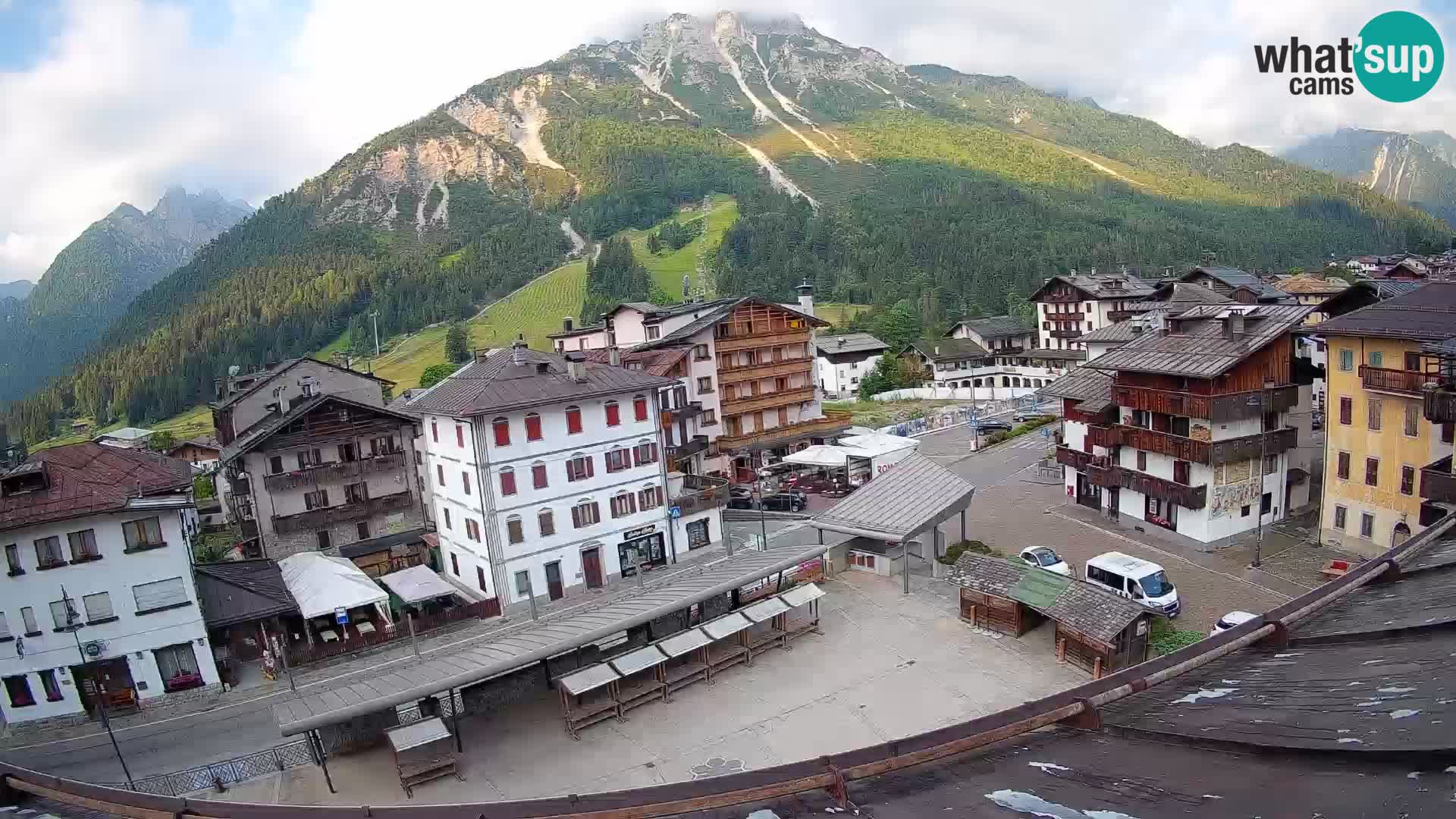 Hauptplatz von Forni di Sopra