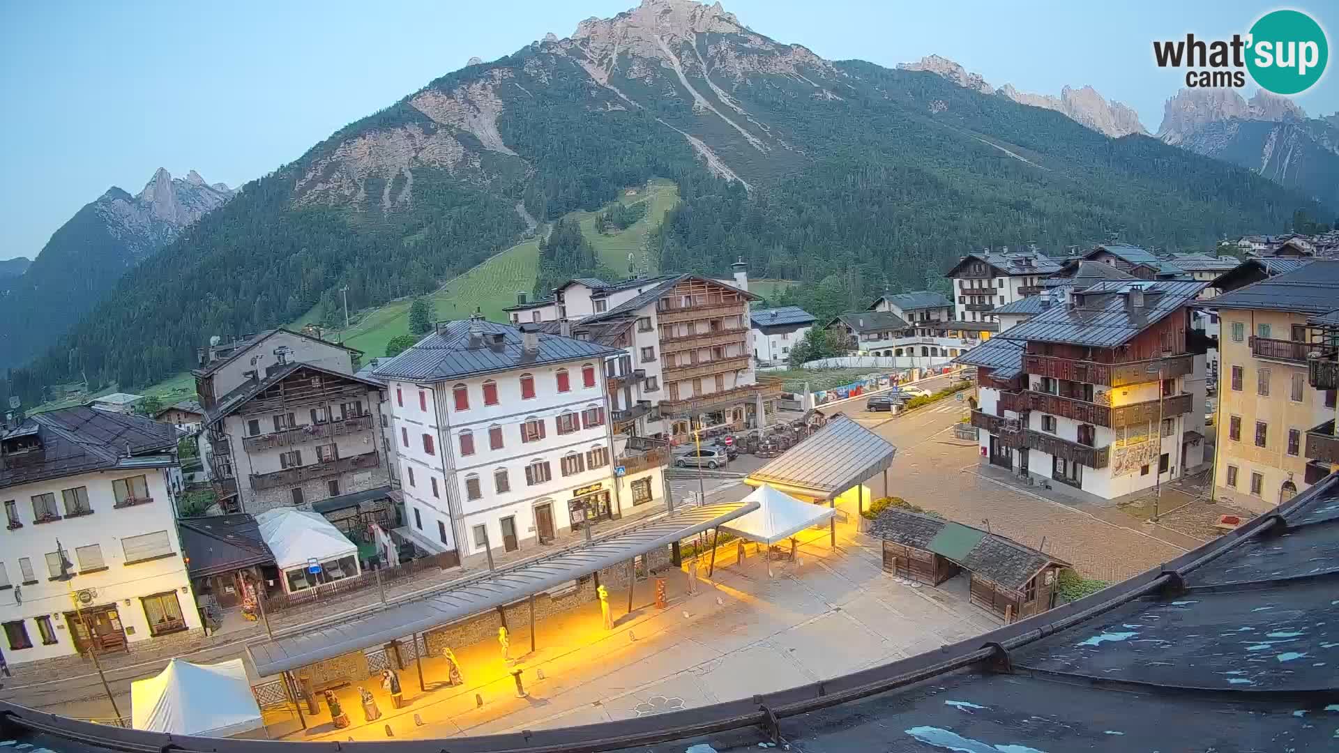 Hauptplatz von Forni di Sopra