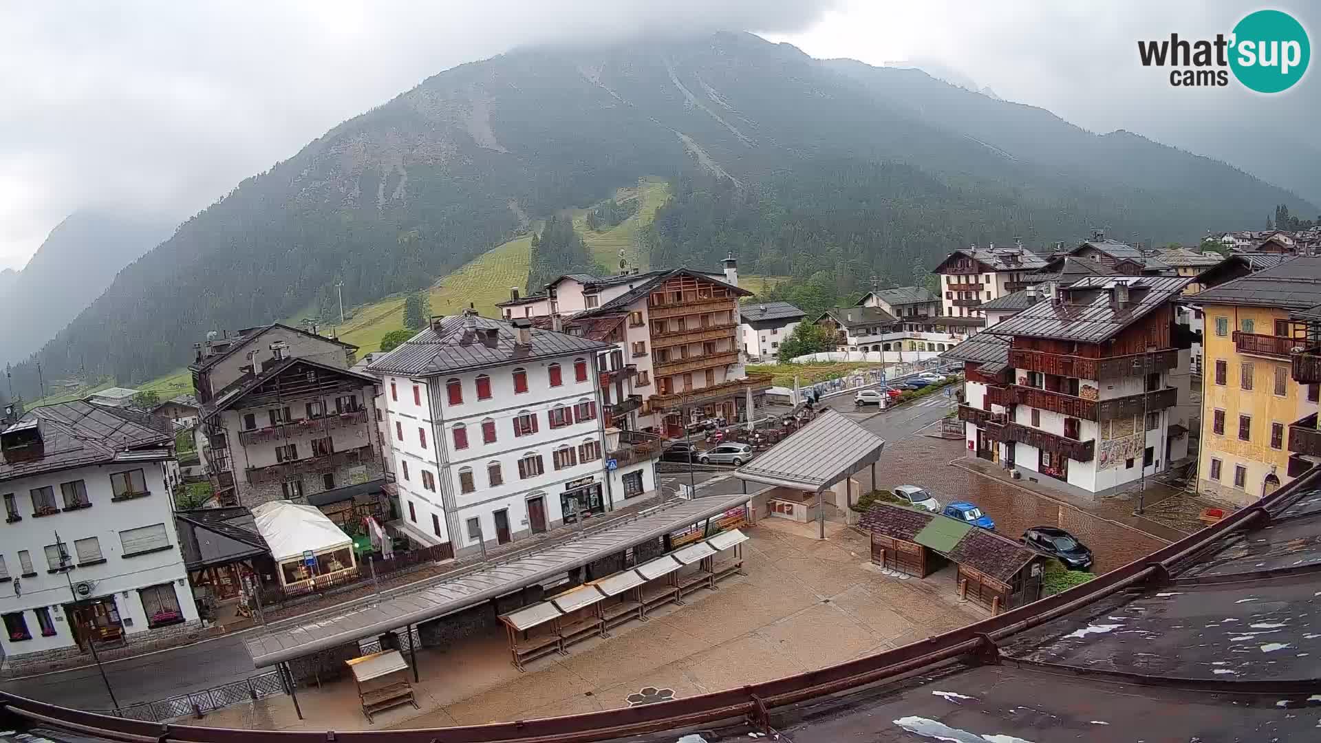 Hauptplatz von Forni di Sopra