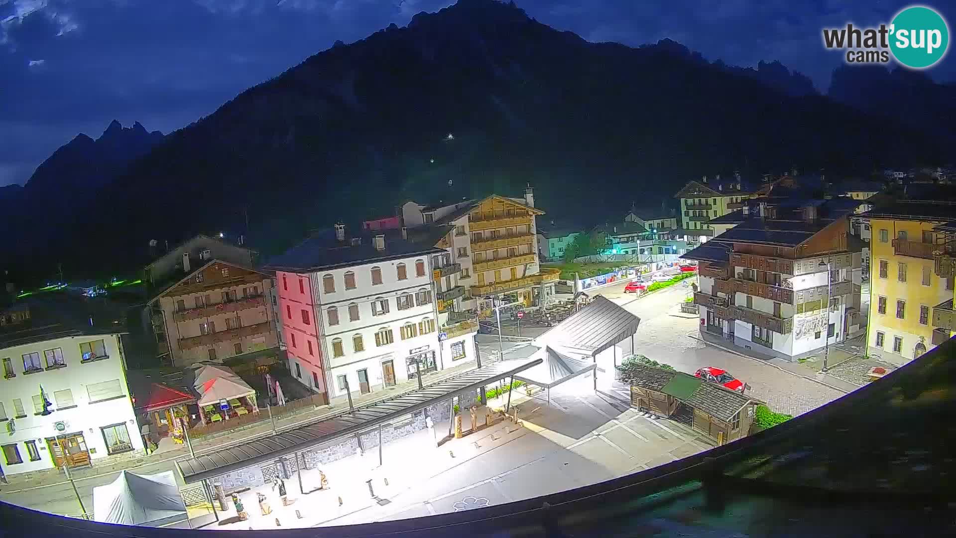Hauptplatz von Forni di Sopra