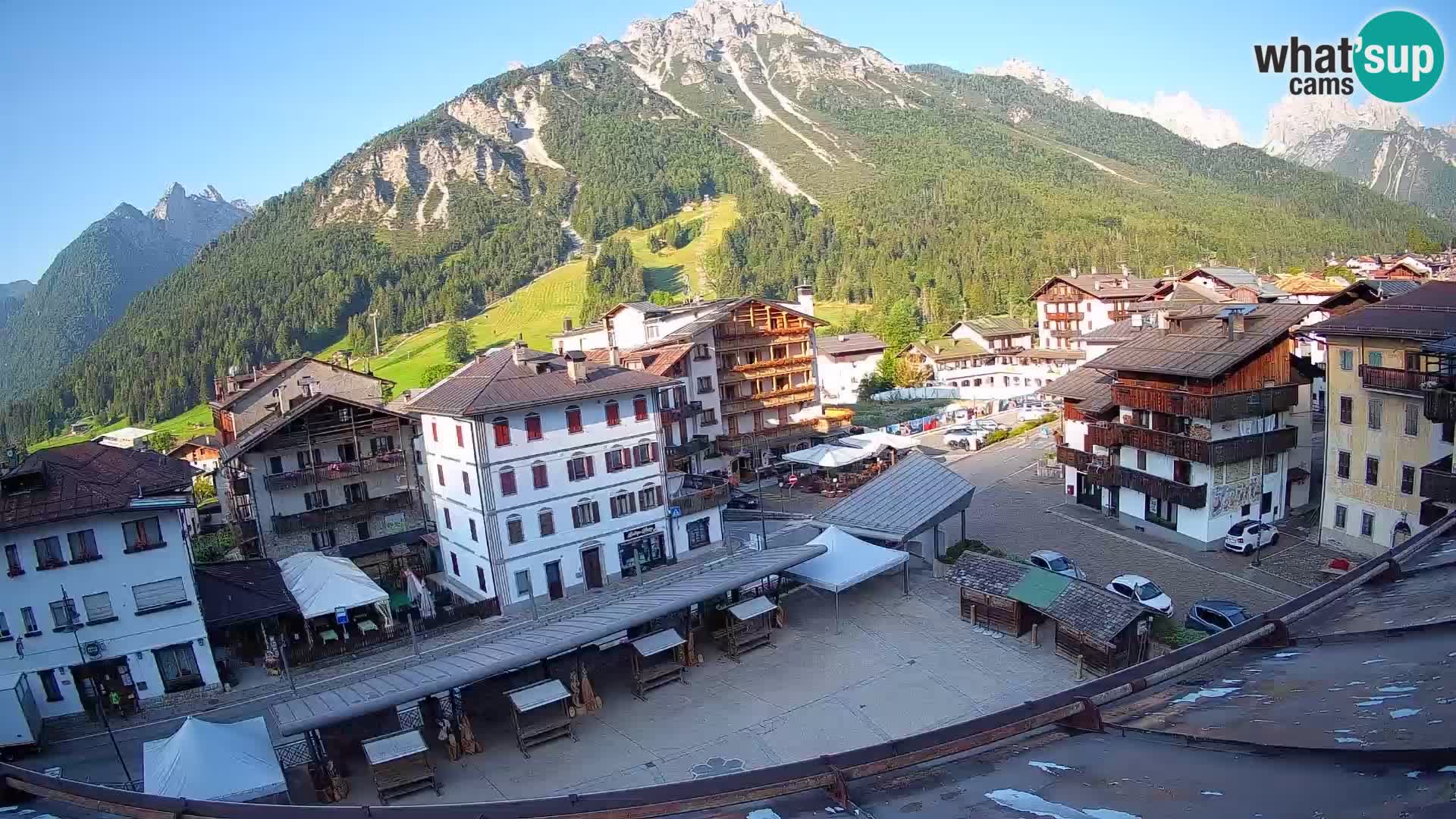 Hauptplatz von Forni di Sopra
