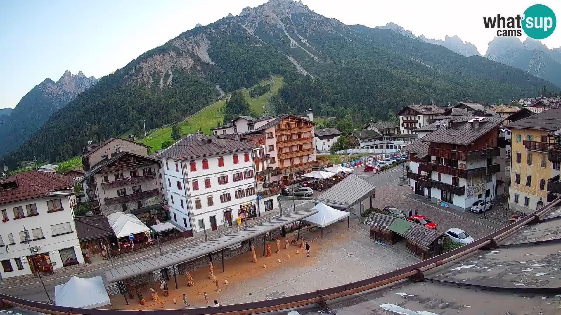Hauptplatz von Forni di Sopra