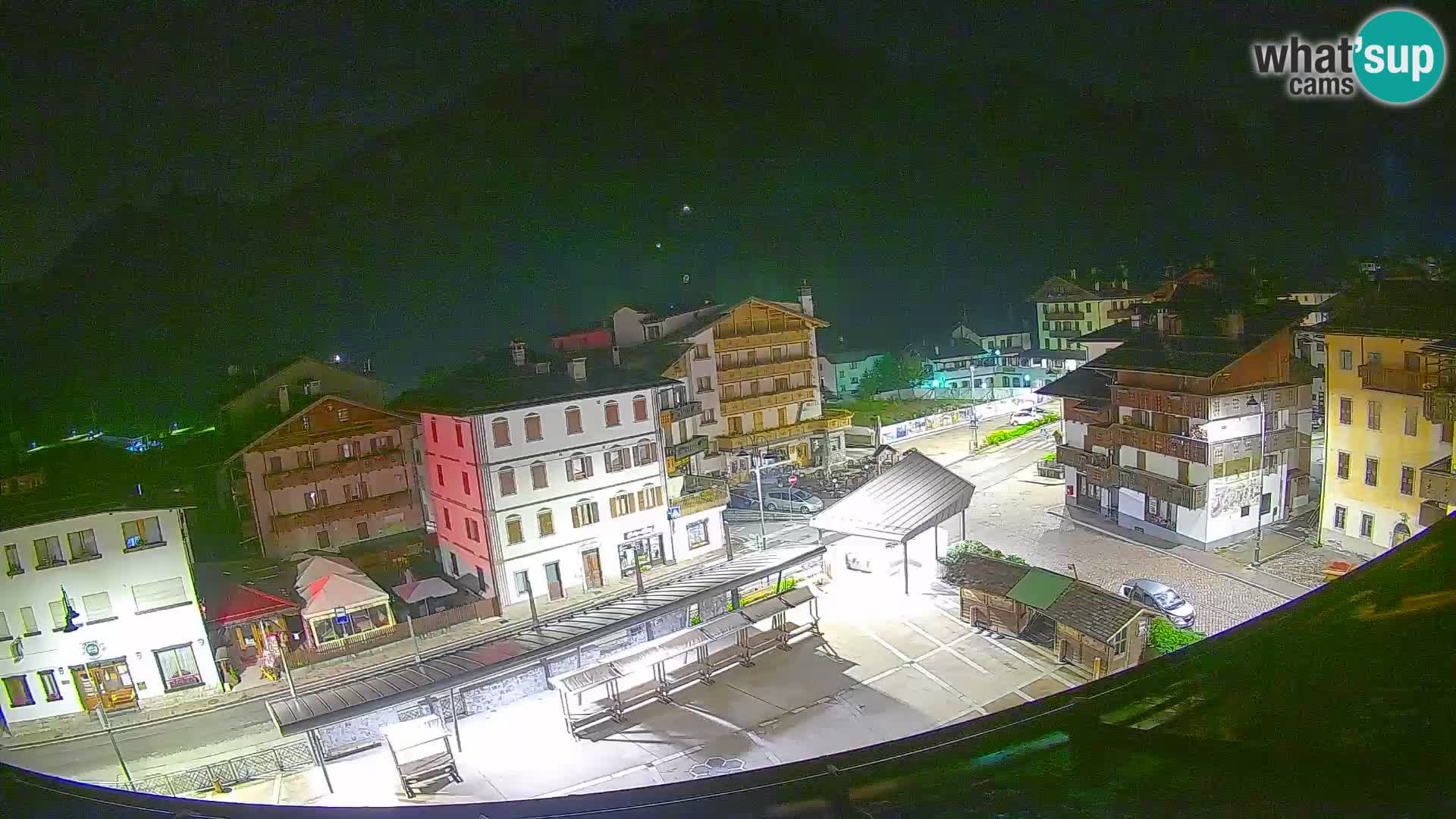 Hauptplatz von Forni di Sopra