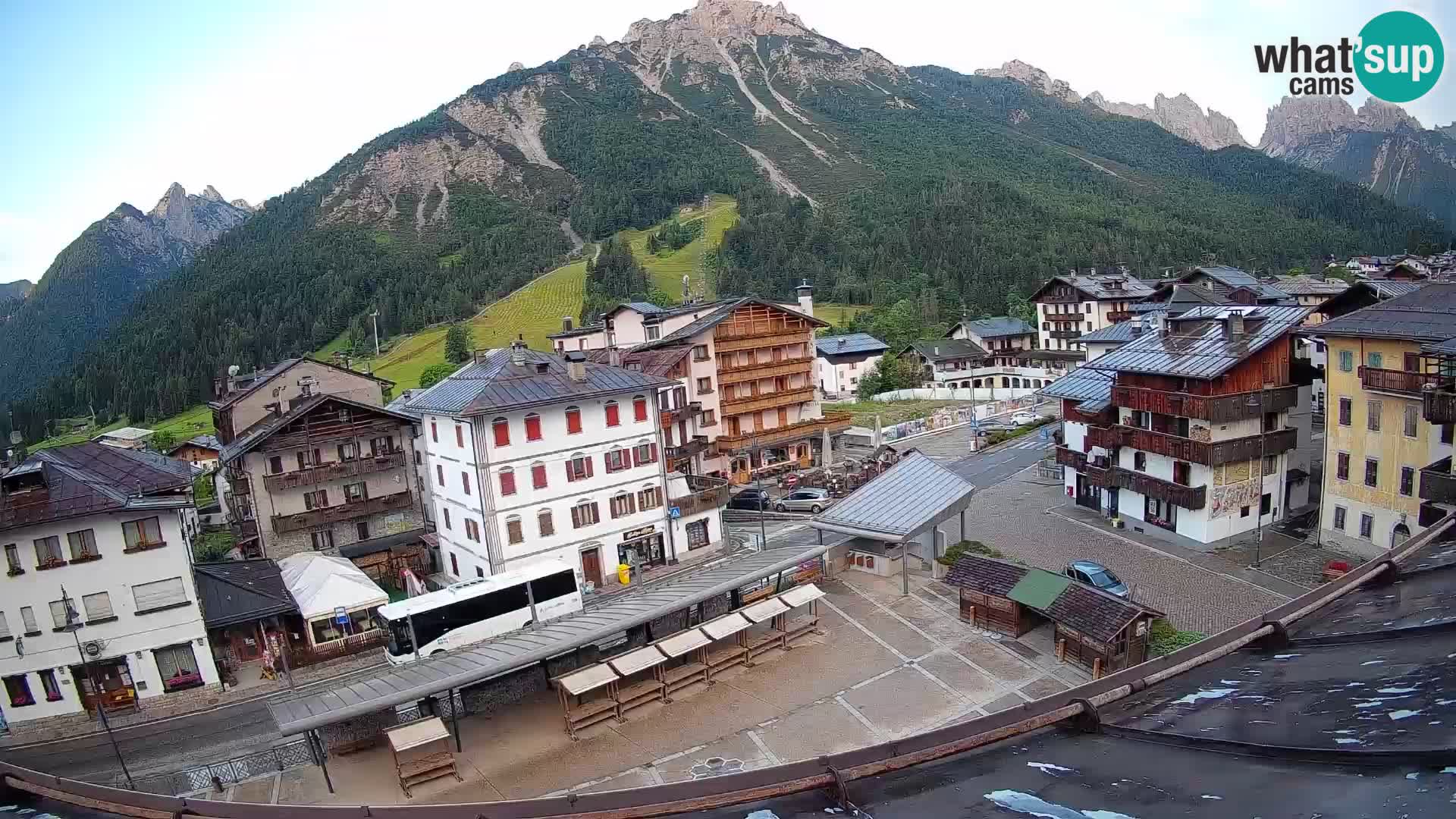 Hauptplatz von Forni di Sopra