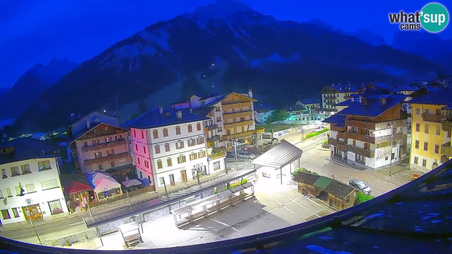 Hauptplatz von Forni di Sopra