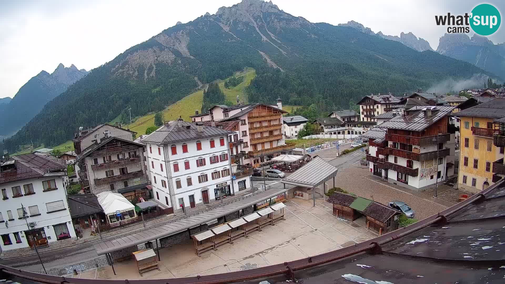 Hauptplatz von Forni di Sopra
