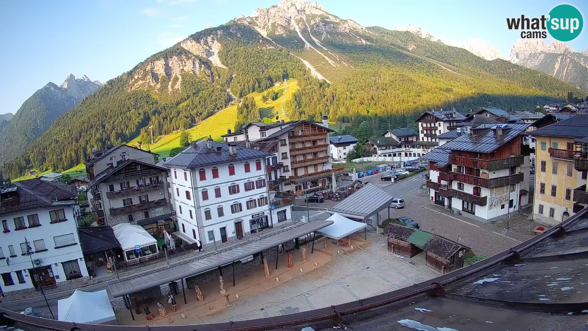 Hauptplatz von Forni di Sopra