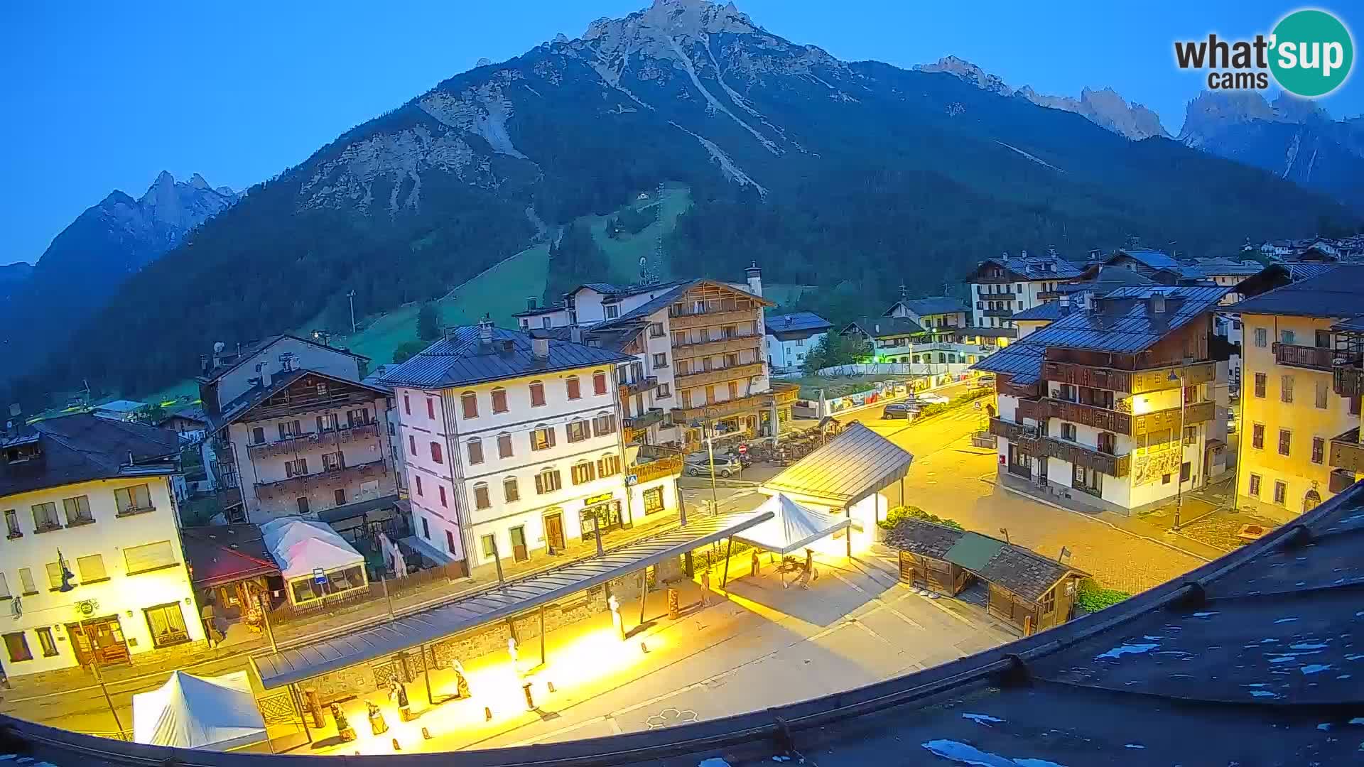 Hauptplatz von Forni di Sopra