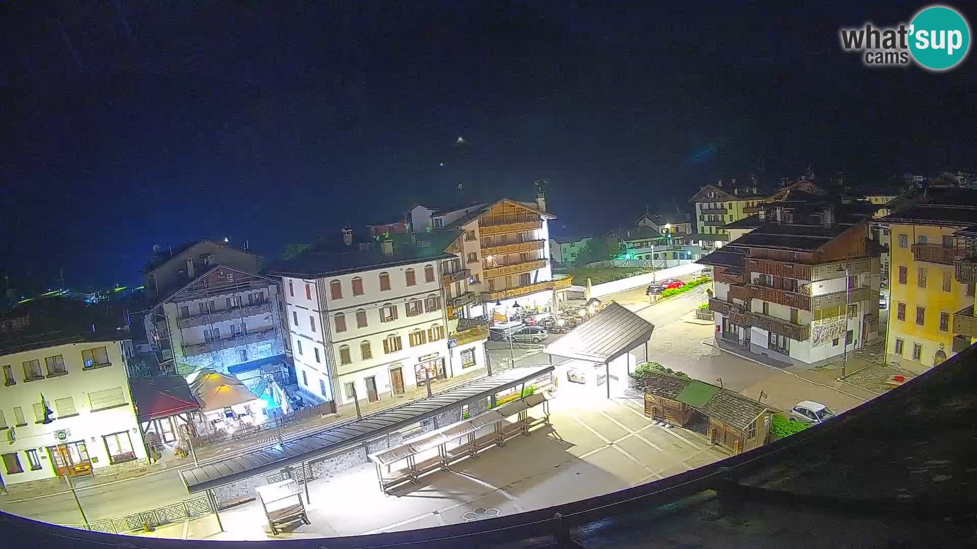 Hauptplatz von Forni di Sopra