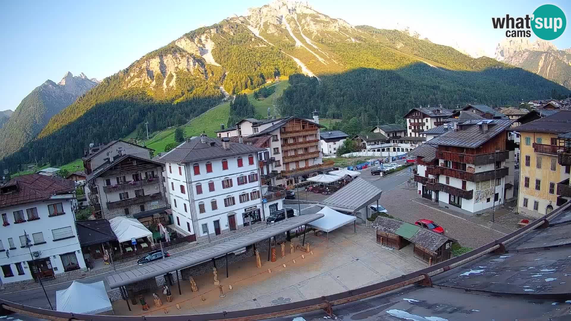 Hauptplatz von Forni di Sopra