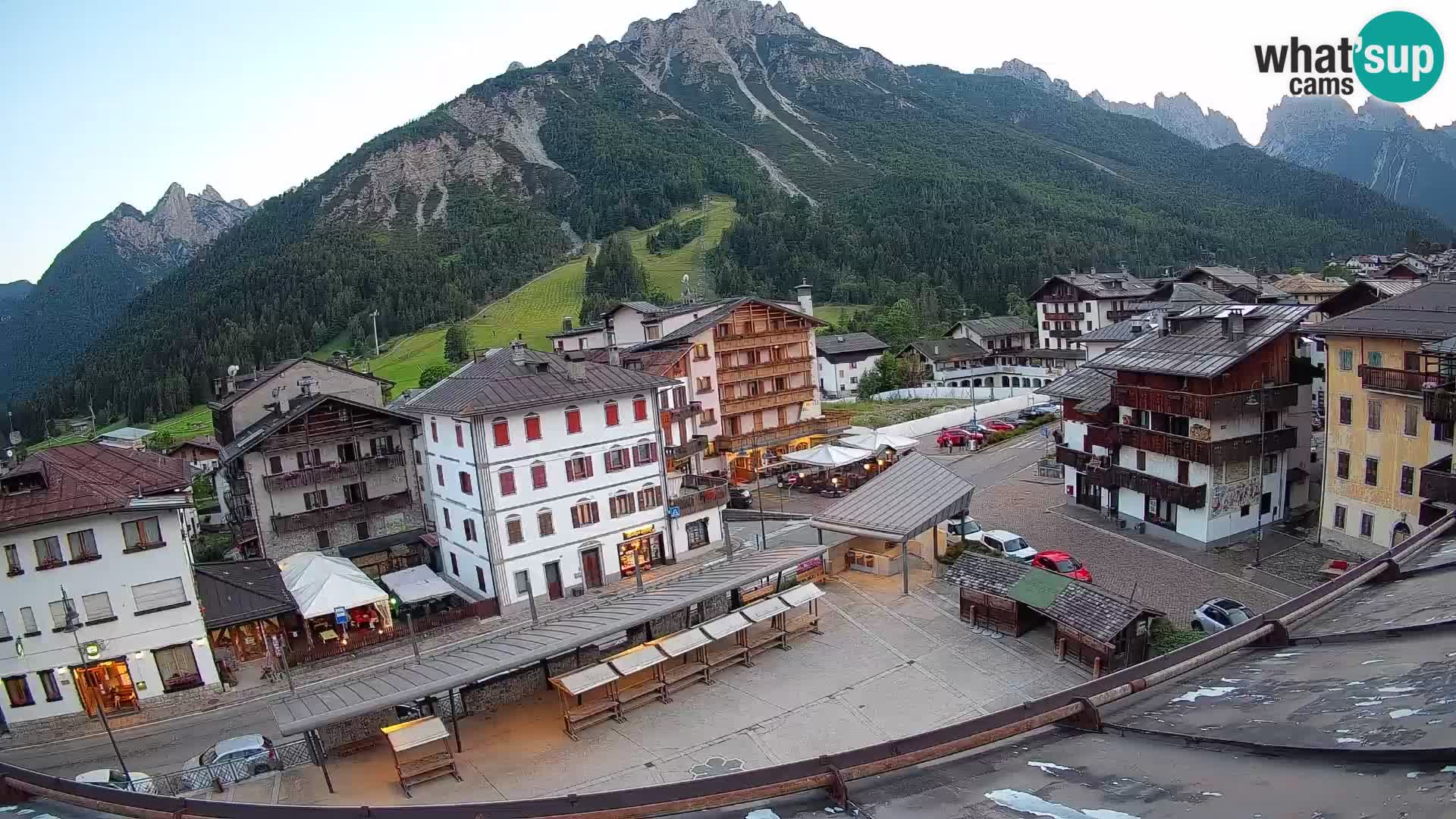 Hauptplatz von Forni di Sopra