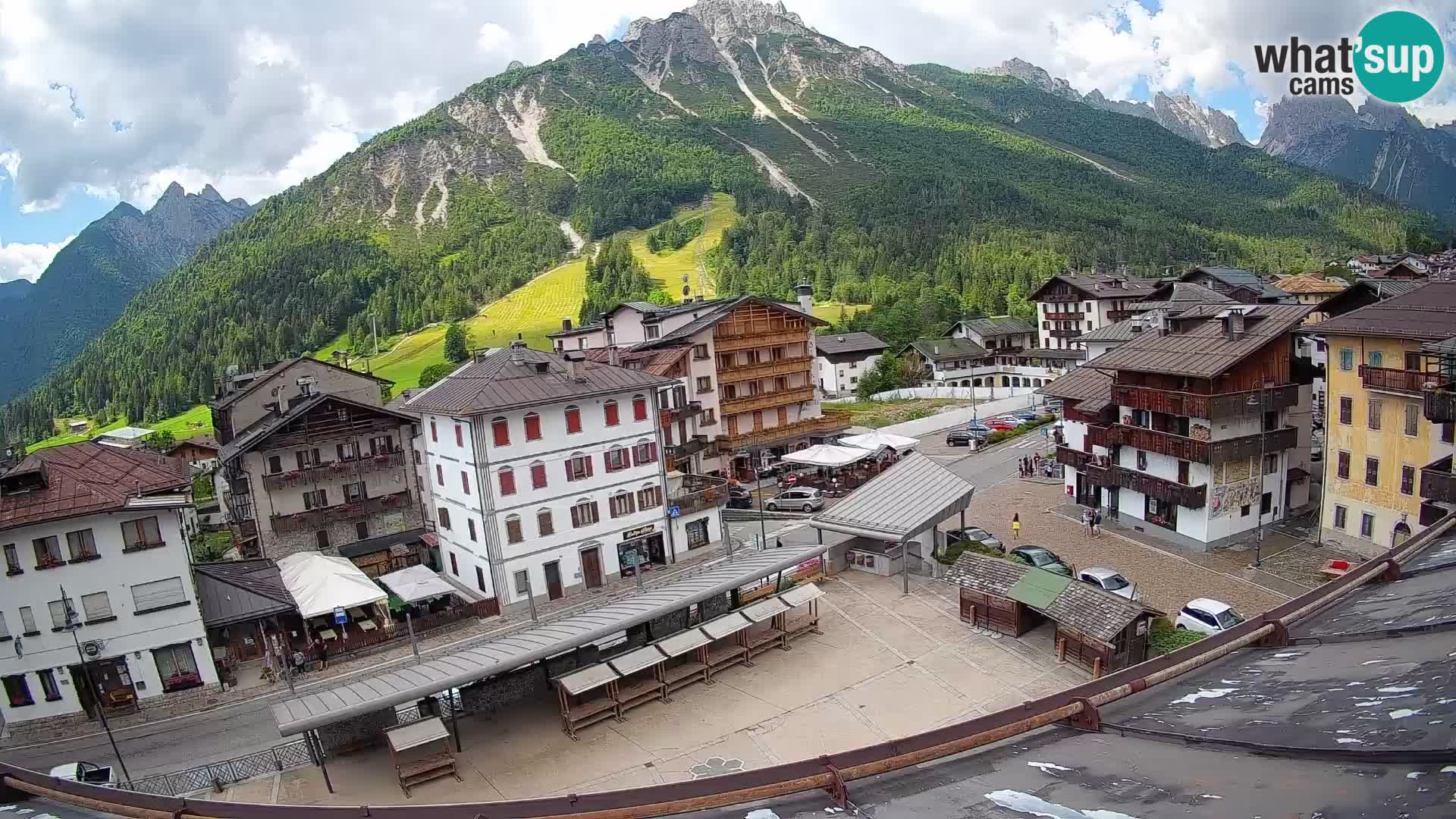 Hauptplatz von Forni di Sopra