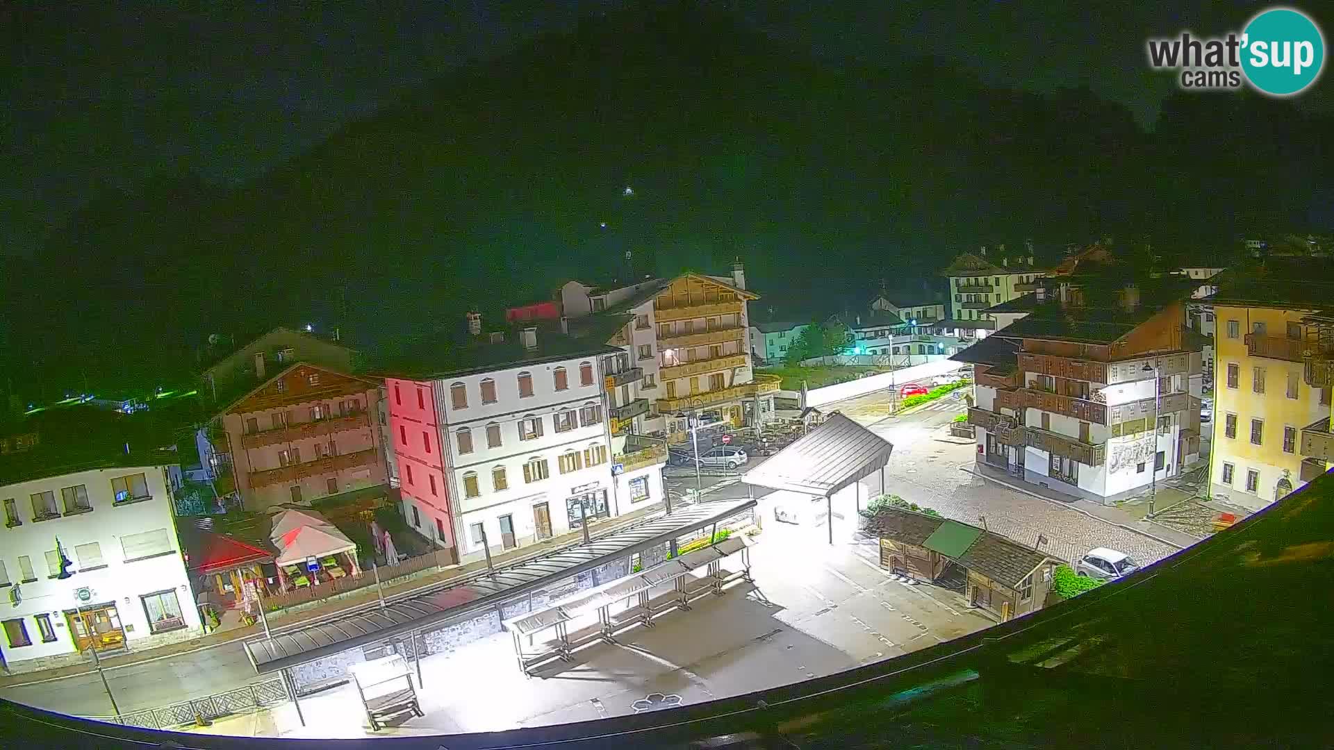 Hauptplatz von Forni di Sopra