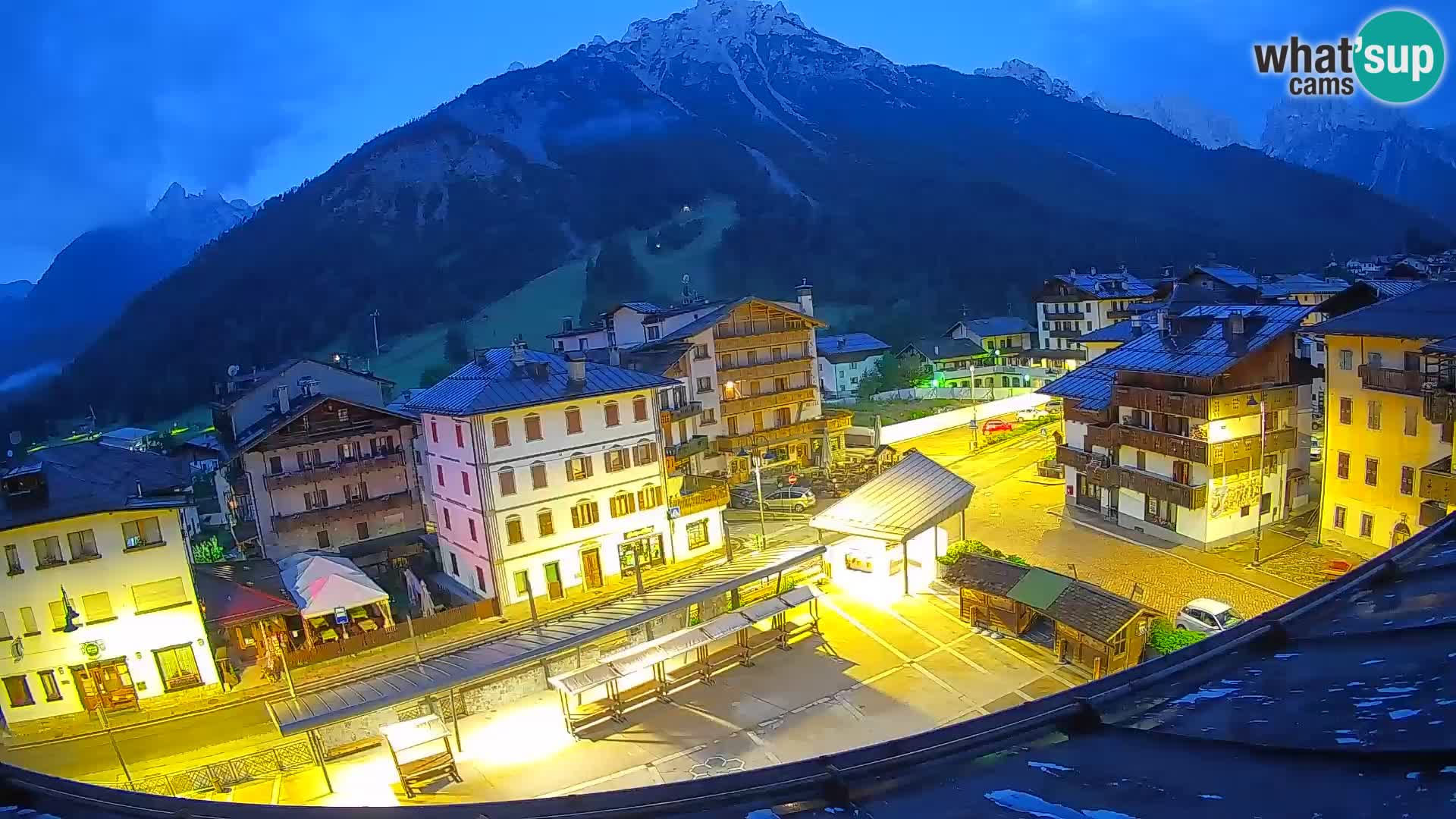 Hauptplatz von Forni di Sopra