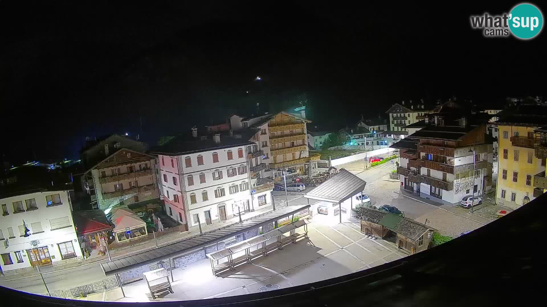 Hauptplatz von Forni di Sopra