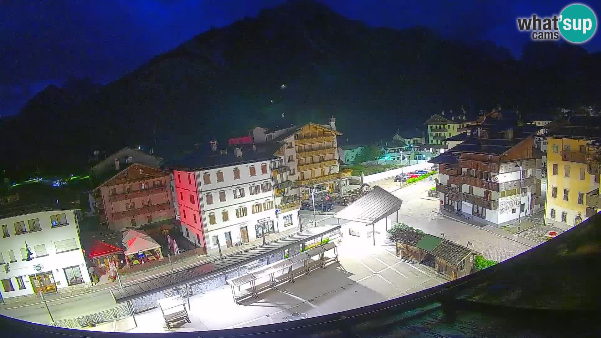 Hauptplatz von Forni di Sopra