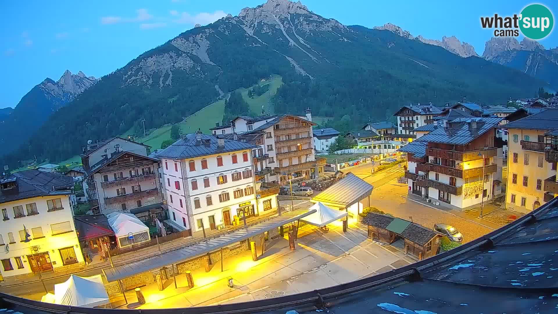 Hauptplatz von Forni di Sopra
