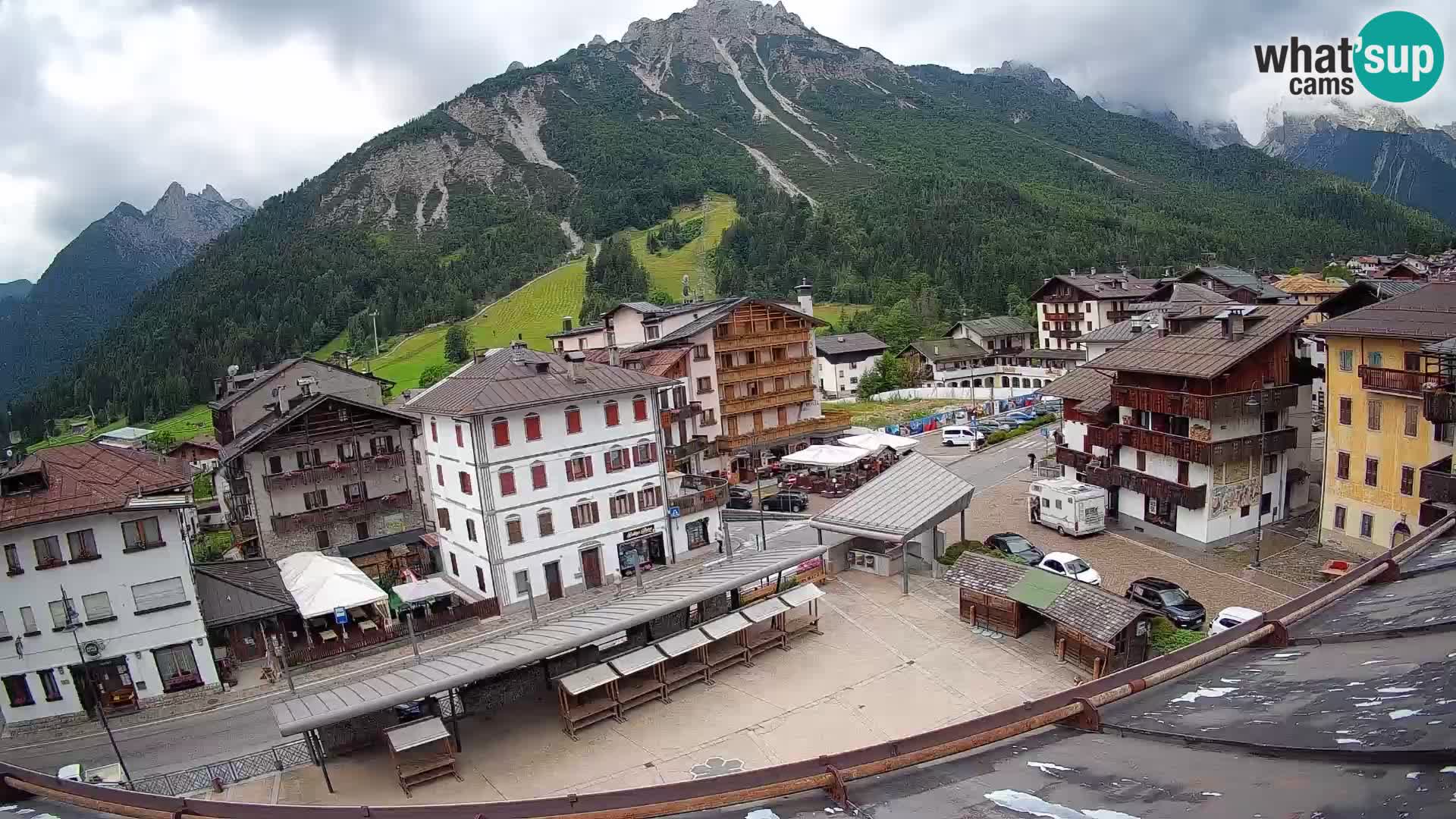 Hauptplatz von Forni di Sopra