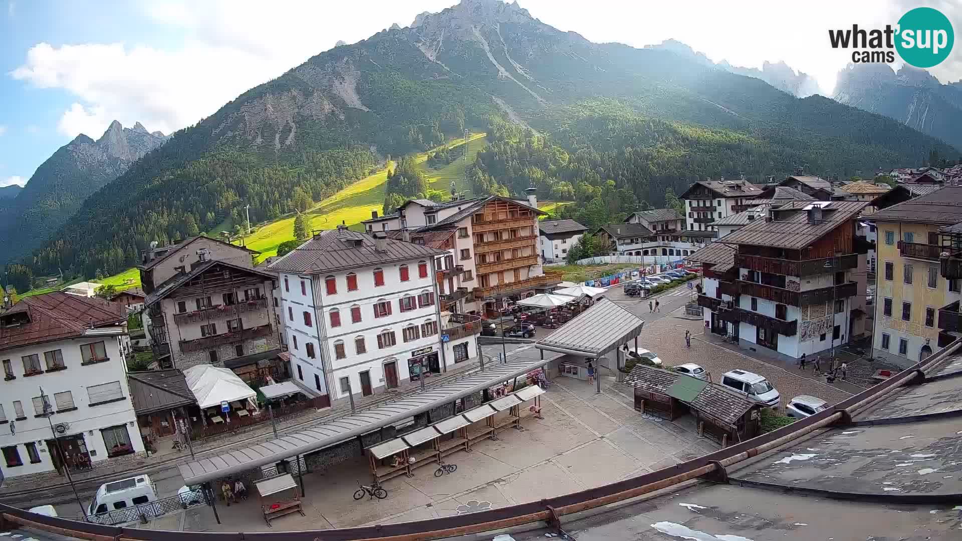 Hauptplatz von Forni di Sopra