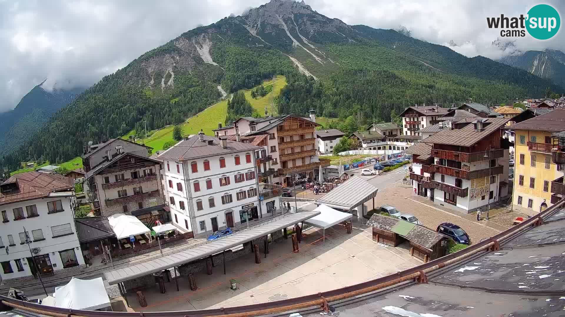 Hauptplatz von Forni di Sopra