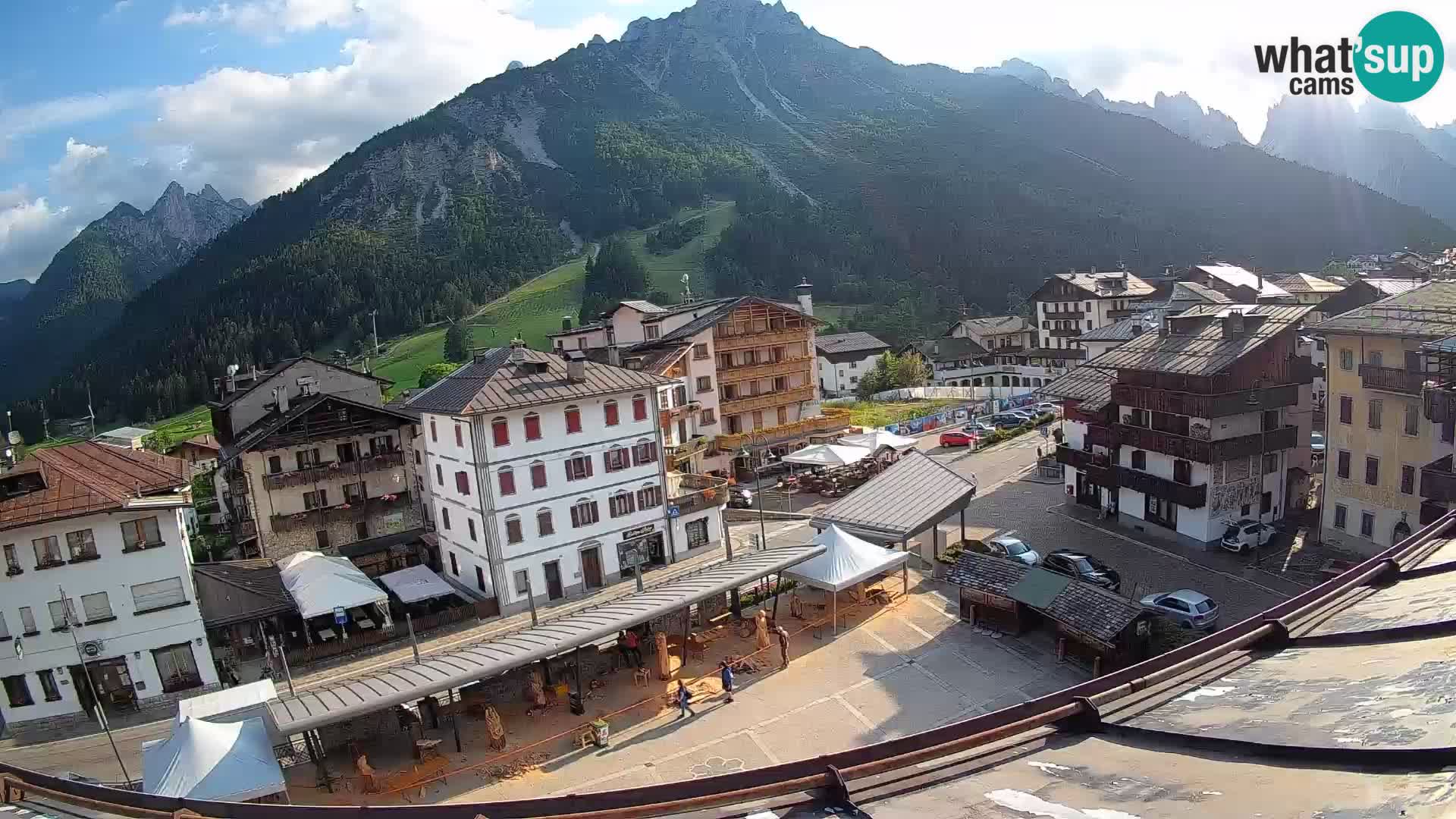 Hauptplatz von Forni di Sopra