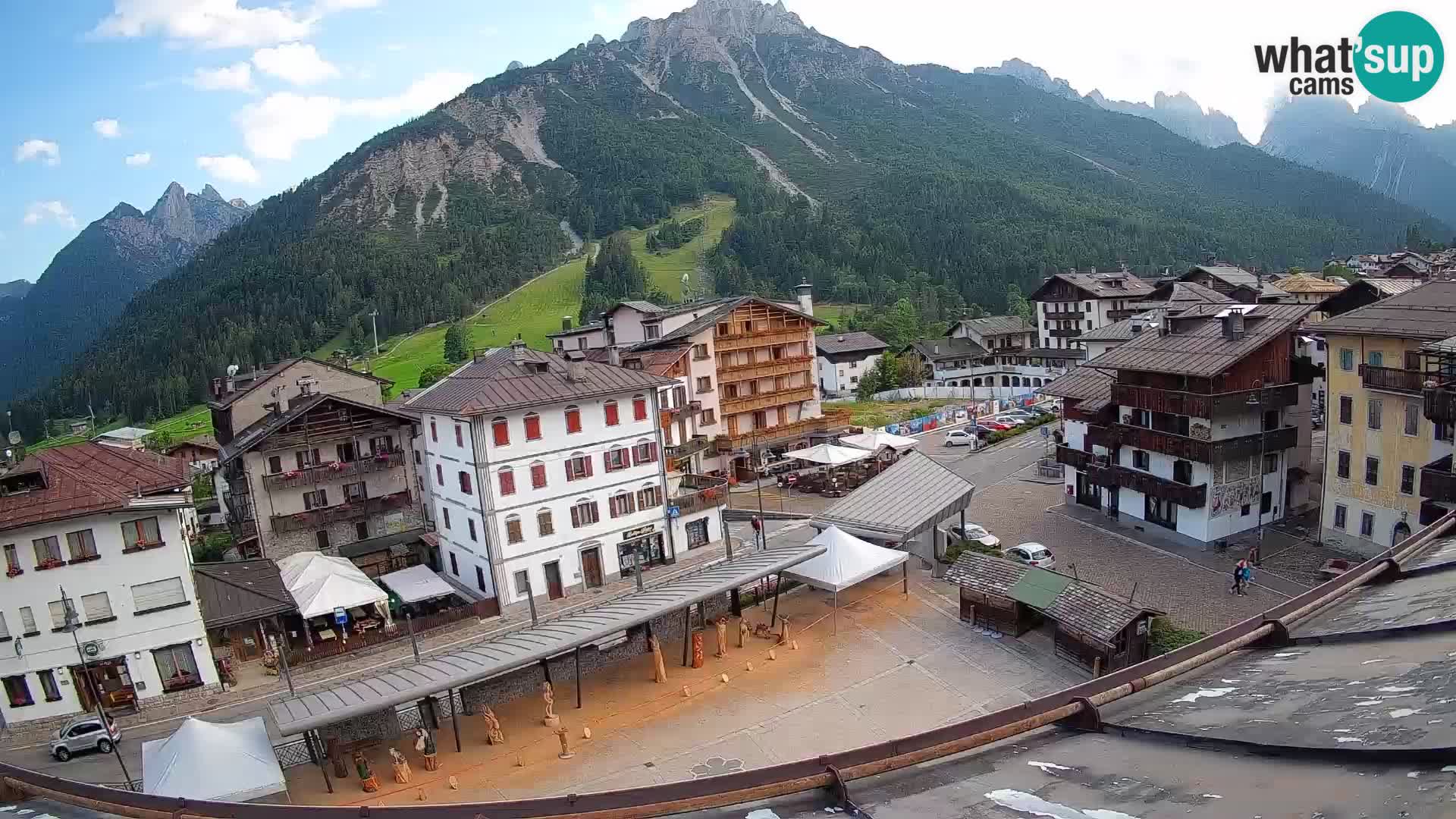 Hauptplatz von Forni di Sopra